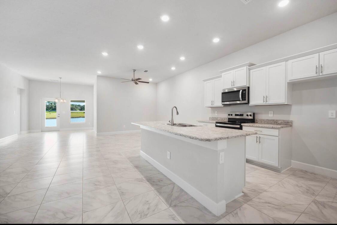 8605 Giovanni Avenue, Fort Pierce, FL 34951, Fort Pierce - Photo 4