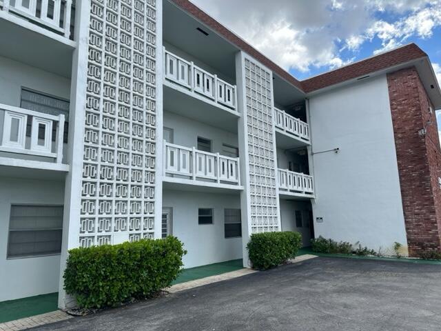 1380 NW 43 Terrace 306, Lauderhill, FL 33313, Lauderhill - Photo 2