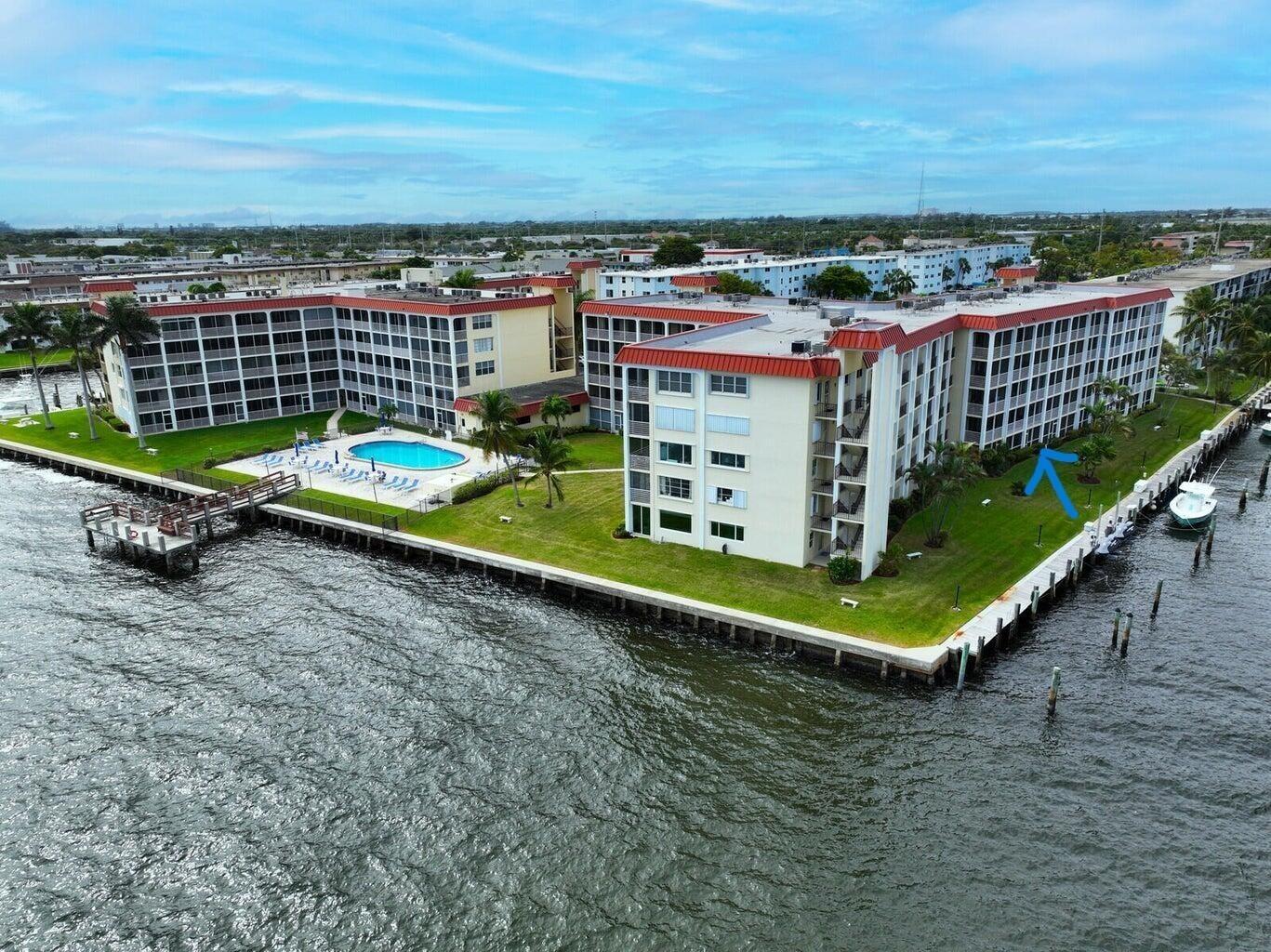105 Paradise Harbour Boulevard 108, North Palm Beach, FL 33408, North Palm Beach - Photo 2
