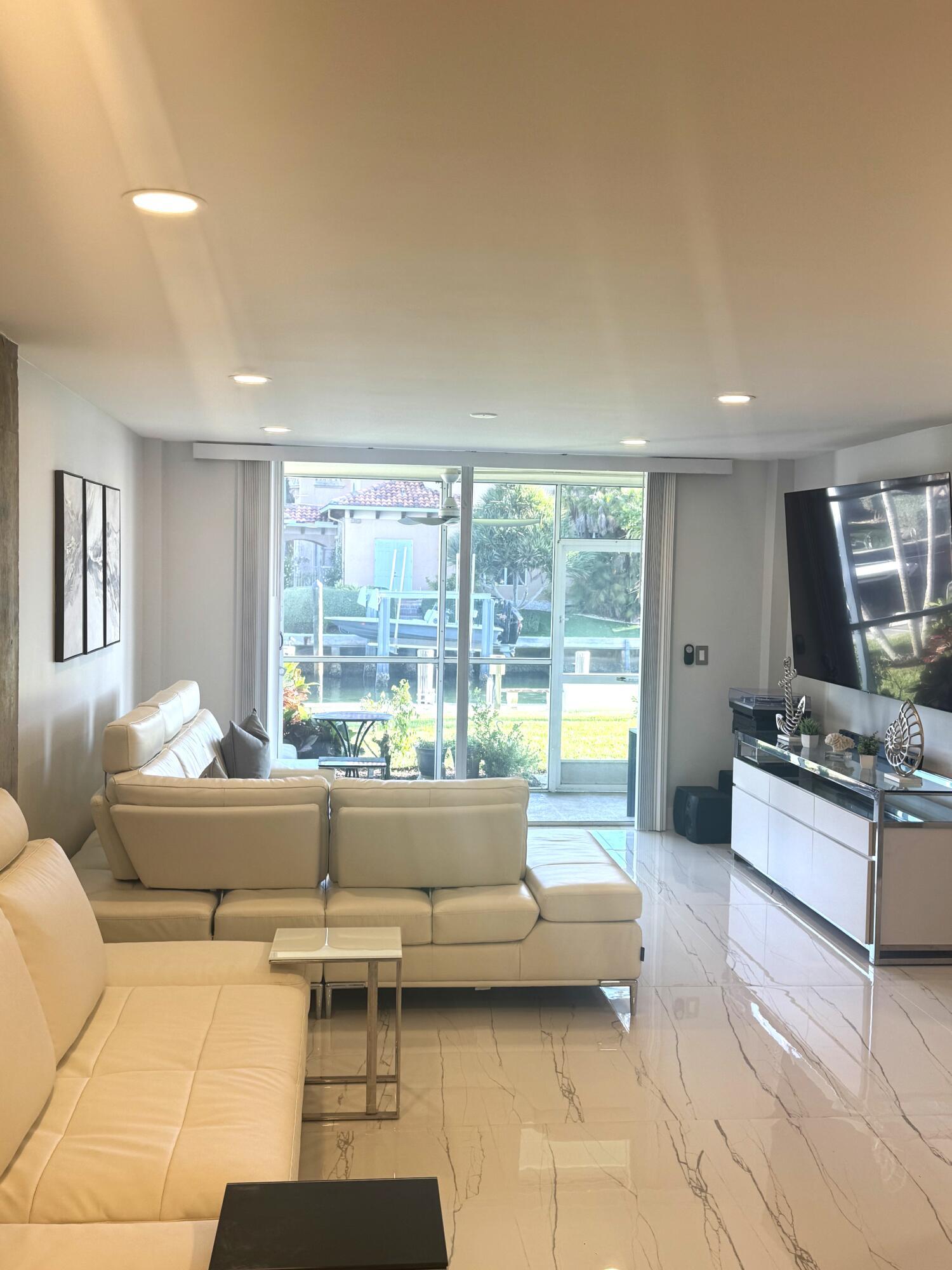 105 Paradise Harbour Boulevard 108, North Palm Beach, FL 33408, North Palm Beach - Photo 3