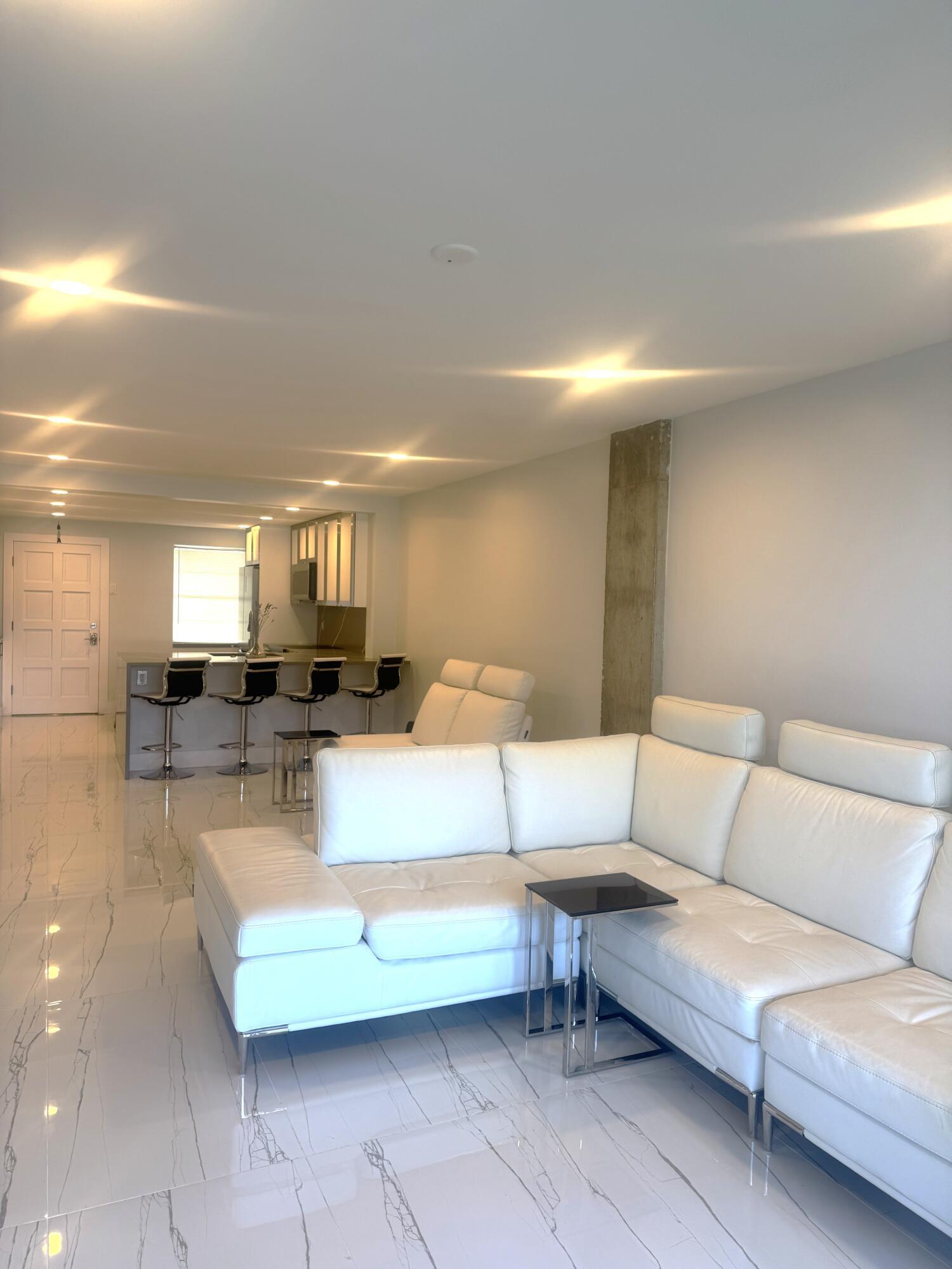 105 Paradise Harbour Boulevard 108, North Palm Beach, FL 33408, North Palm Beach - Photo 5