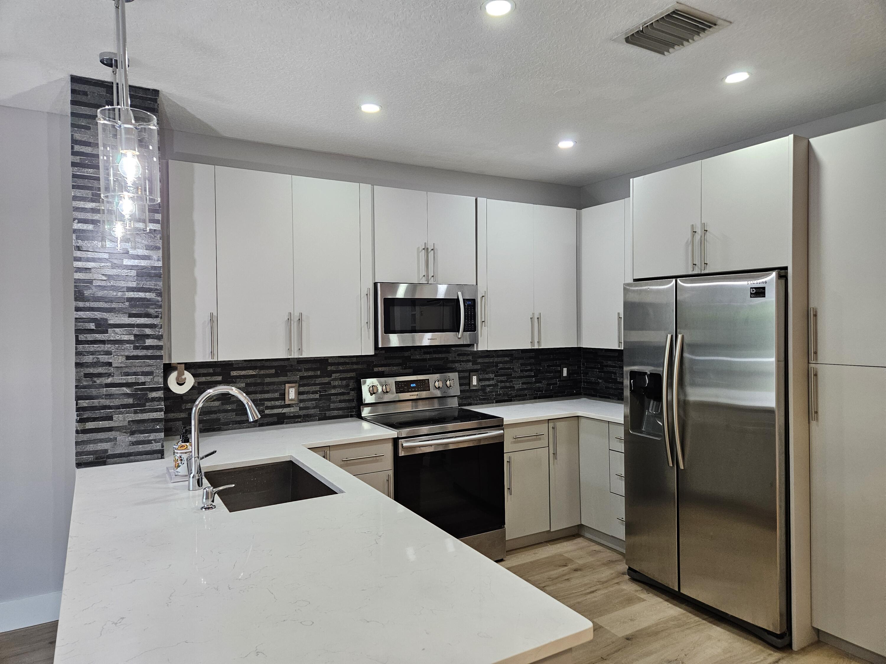 9749 Porta Leona Lane, Boynton Beach, FL 33472, Boynton Beach - Photo 3
