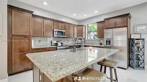 20908 NW 1st Drive, Pembroke Pines, FL 33029, Pembroke Pines - Photo 2
