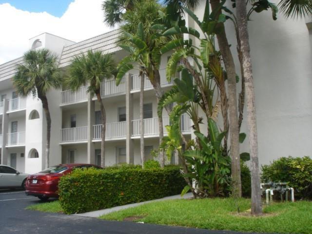 8460 Sunrise Lakes Boulevard 202, Sunrise, FL 33322, Sunrise