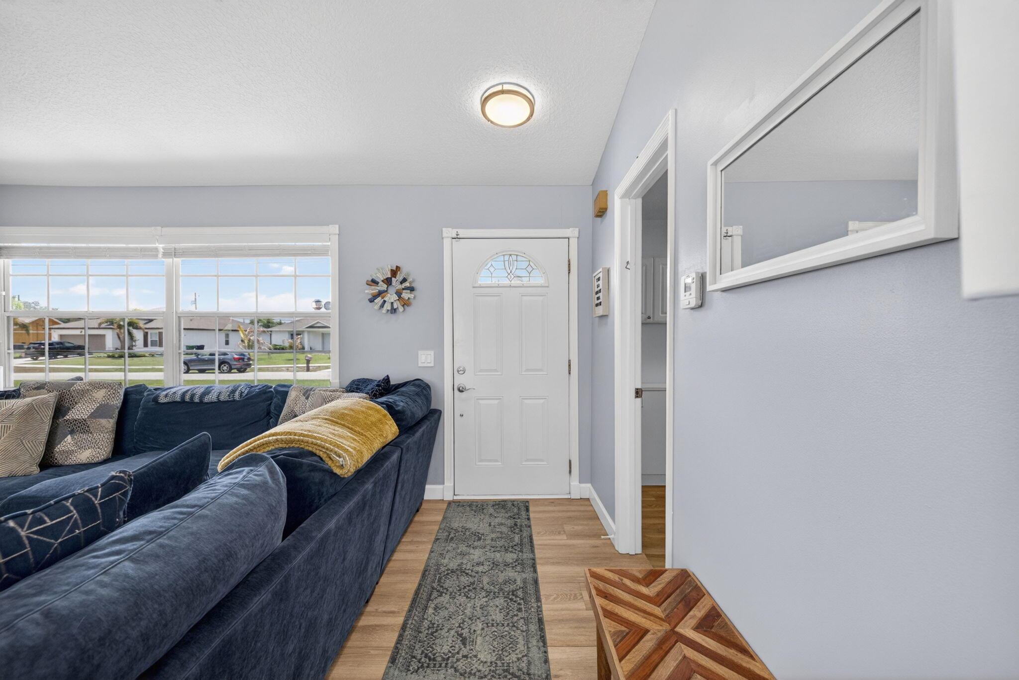 1031 SW Idol Avenue, Port St. Lucie, FL 34953, Port St. Lucie - Photo 3