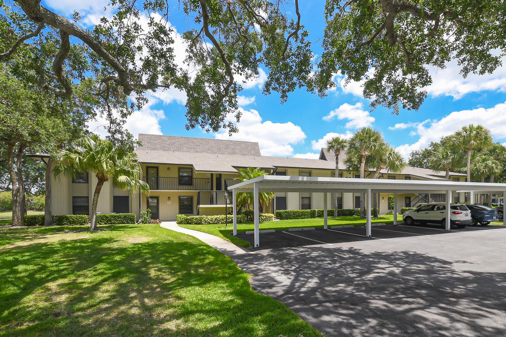 20 Plantation Drive 101, Vero Beach, FL 32966, Vero Beach - Photo 2