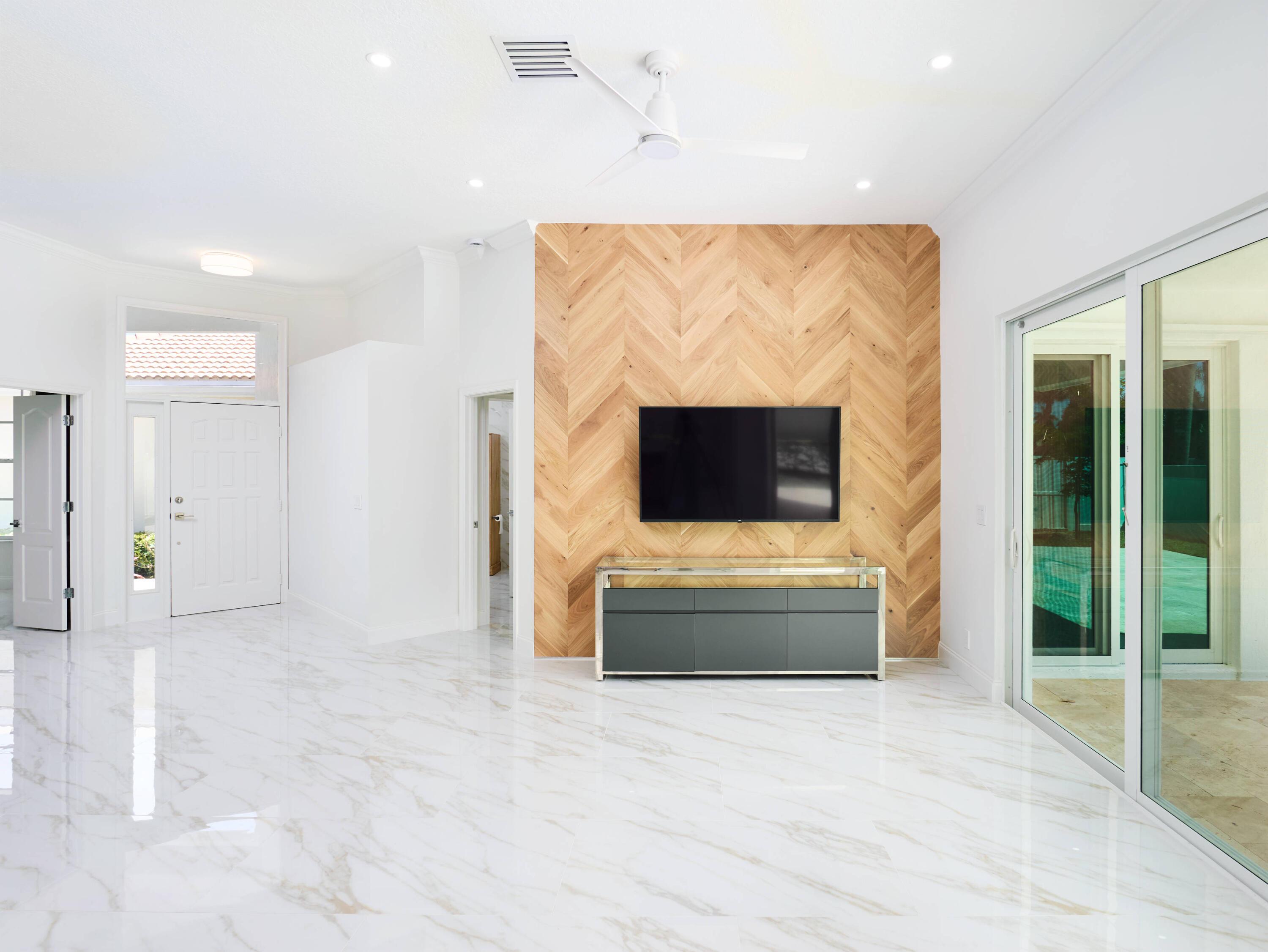 8186 Quail Meadow Way, West Palm Beach, FL 33412, West Palm Beach - Photo 3
