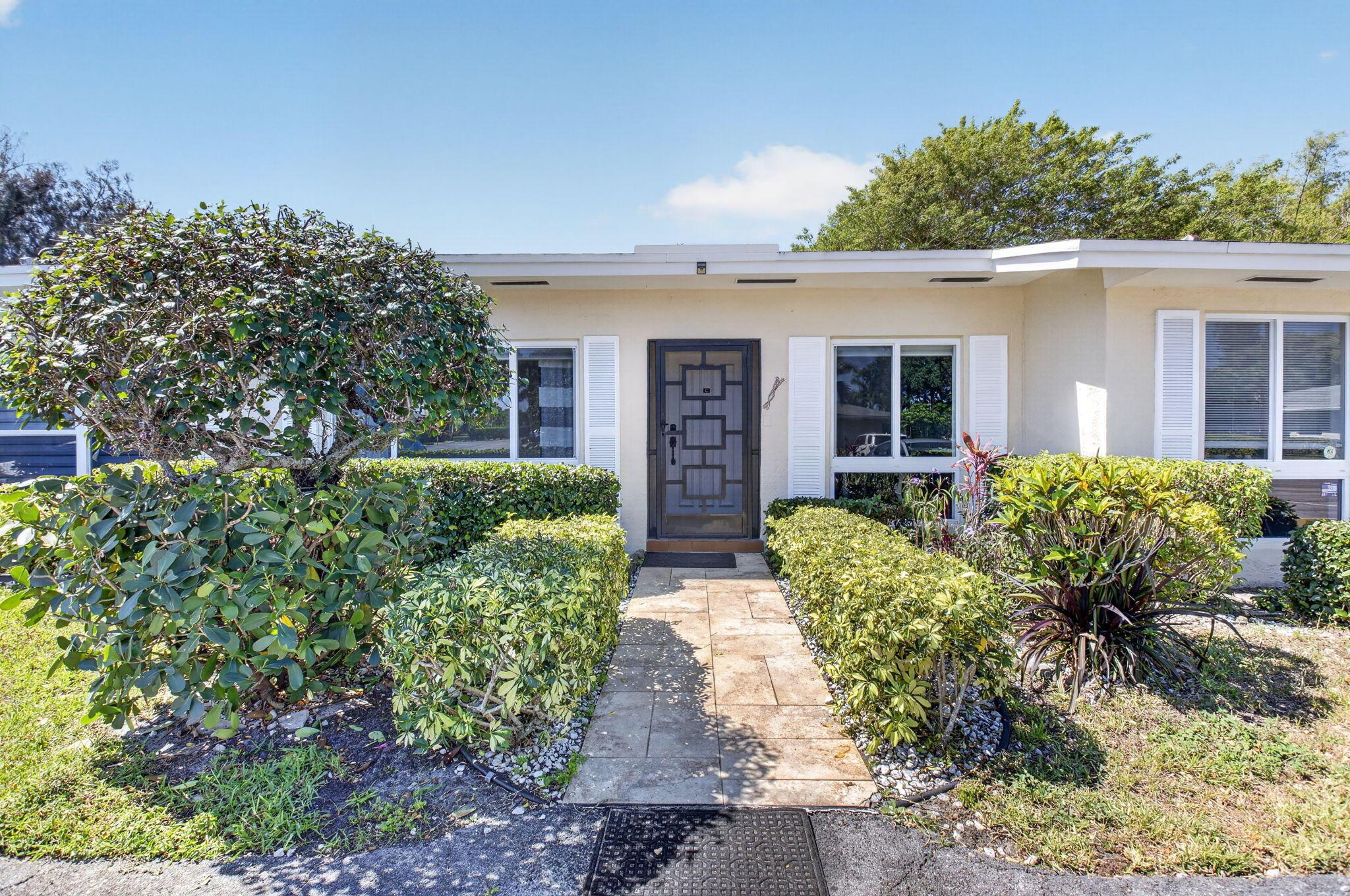 13740 Vía Flora C, Delray Beach, FL 33484, Delray Beach - Photo 5