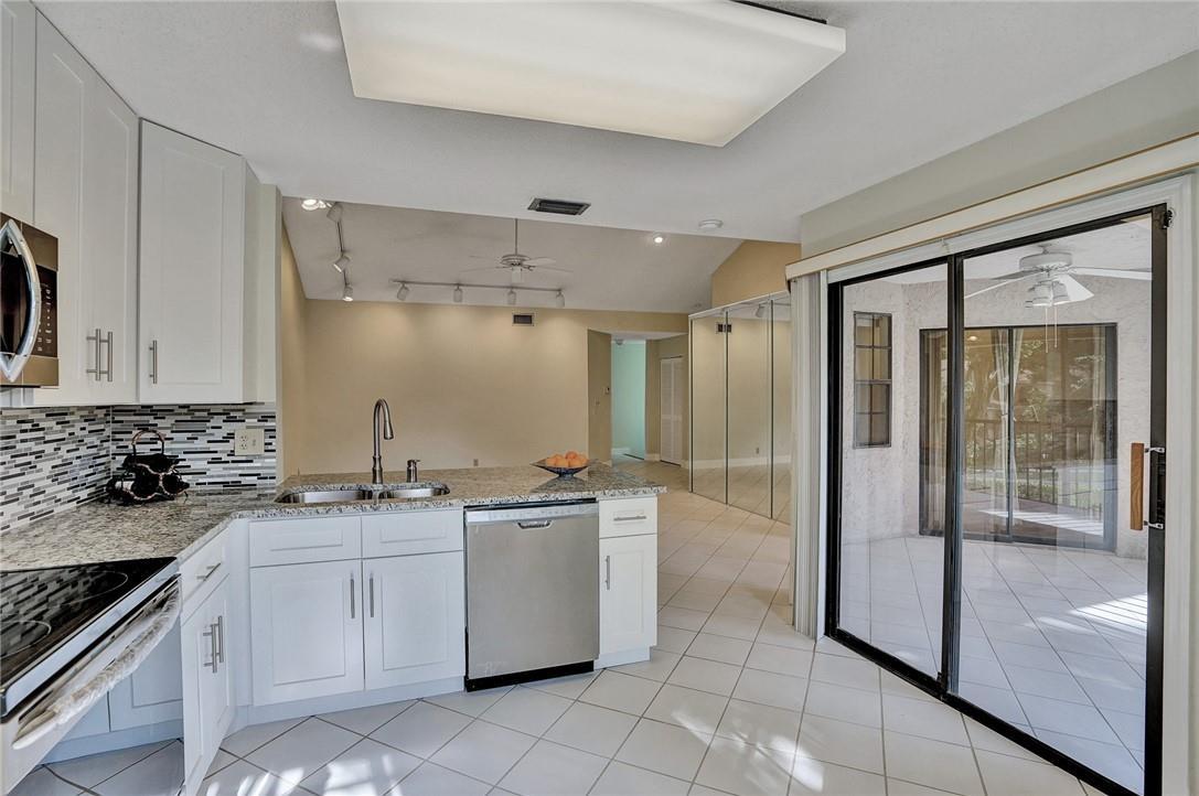 6698 Montego Bay Boulevard D, Boca Raton, FL 33433, Boca Raton - Photo 2