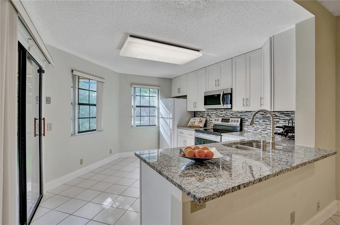 6698 Montego Bay Boulevard D, Boca Raton, FL 33433, Boca Raton - Photo 4