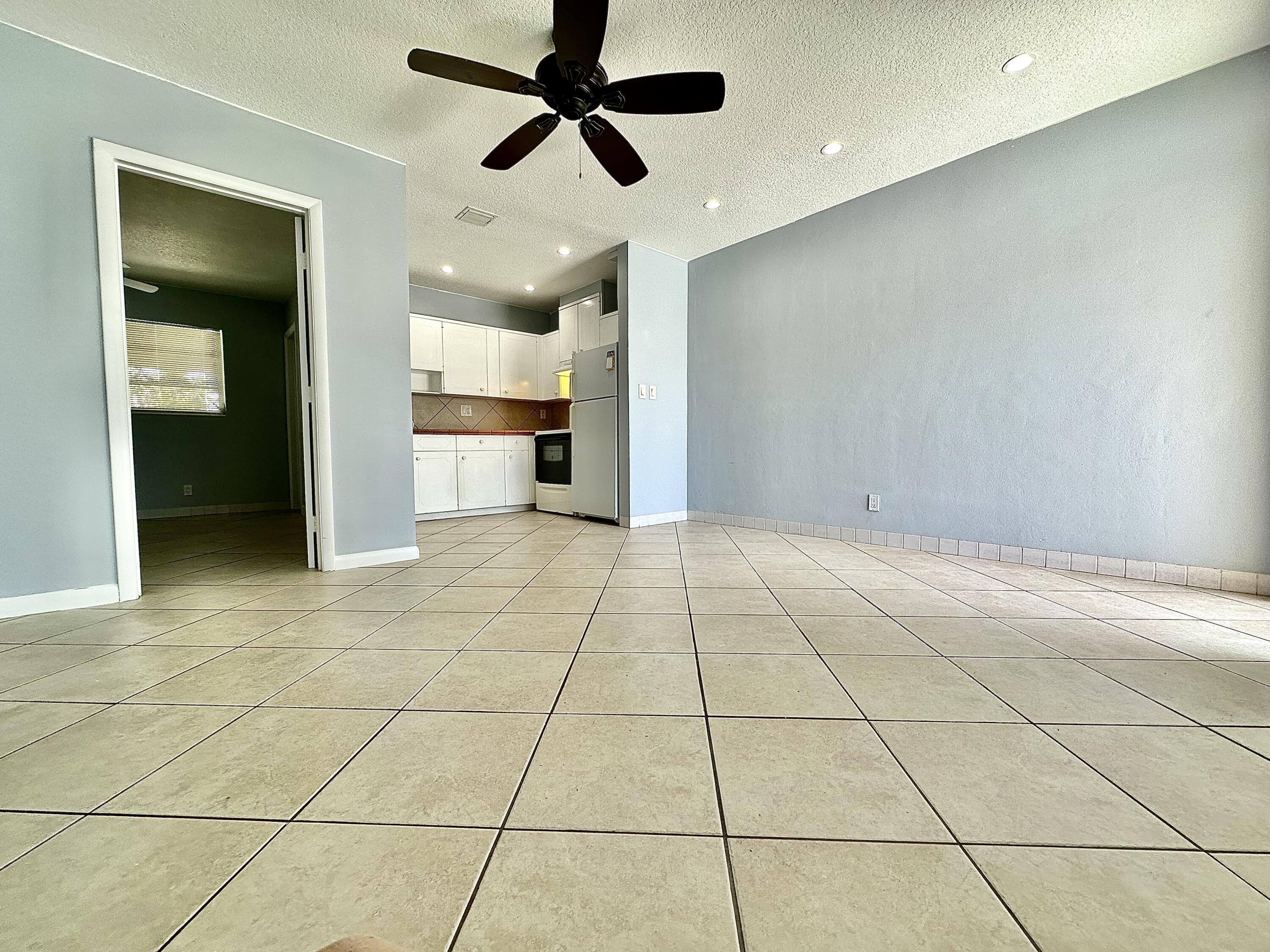 1261 SE 4th Street 2, Deerfield Beach, FL 33441, Deerfield Beach - Photo 4