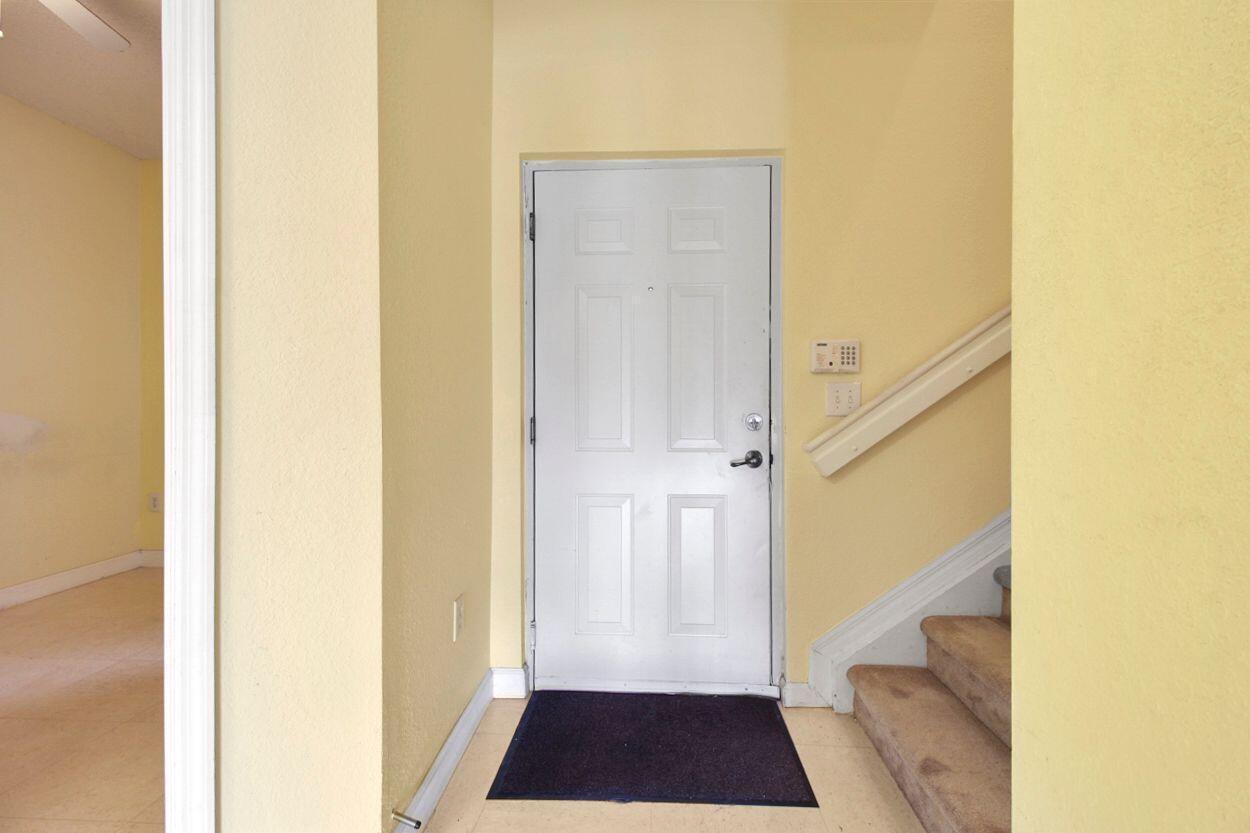 2807 Veronia Drive 103, Palm Beach Gardens, FL 33410, Palm Beach Gardens - Photo 5