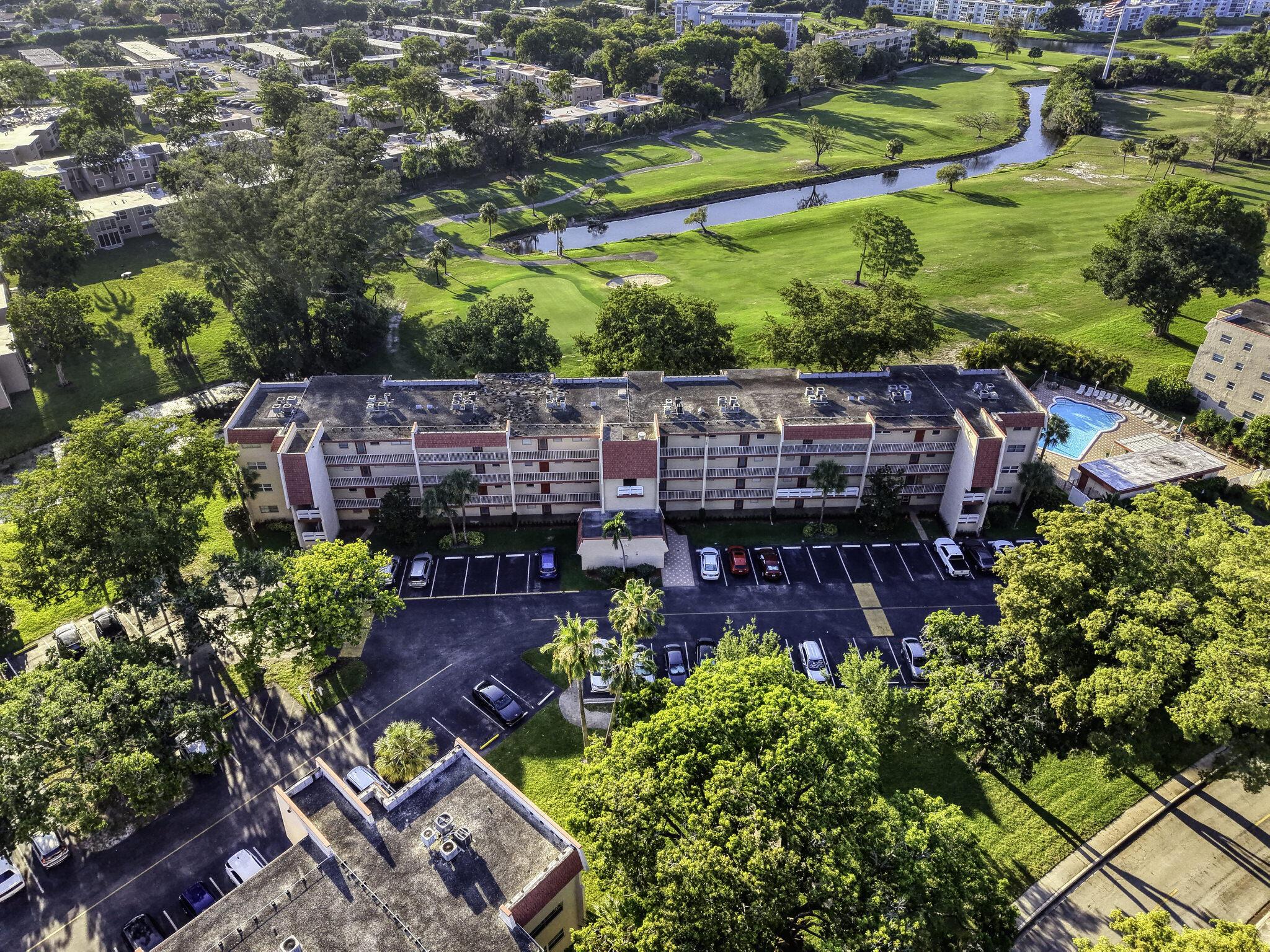 1035 Country Club Drive 407, Margate, FL 33063, Margate