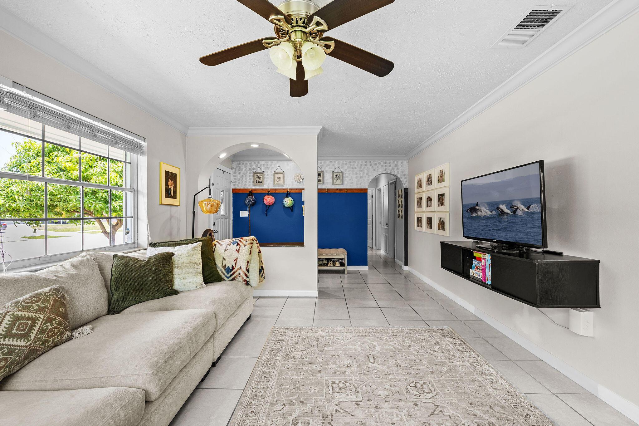 4366 Bamboo Drive, Palm Beach Gardens, FL 33410, Palm Beach Gardens - Photo 5