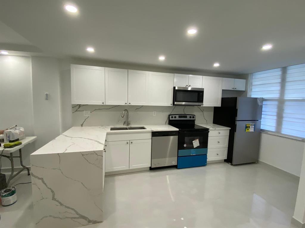 2600 NW 49th Avenue Apt 112, Lauderdale Lakes, FL 33313, Lauderdale Lakes