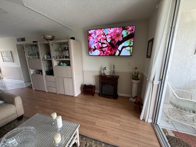324 SE 10th Street 207, Dania Beach, FL 33004, Dania Beach - Photo 5