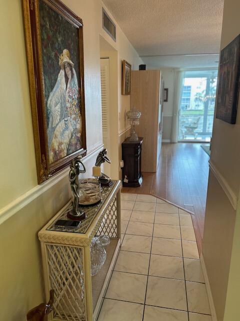324 SE 10th Street 207, Dania Beach, FL 33004, Dania Beach - Photo 4