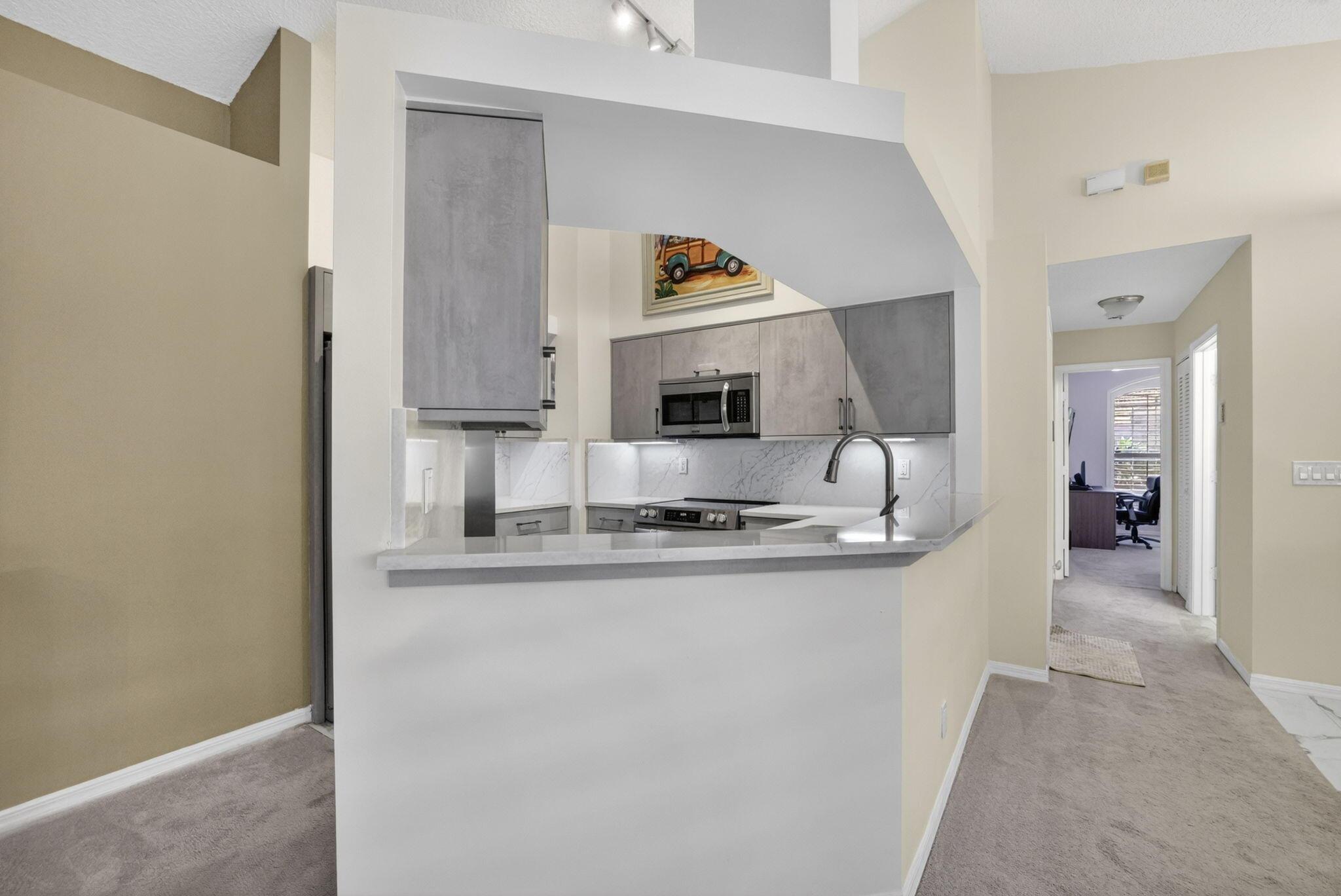 2097 Bonisle Circle, Riviera Beach, FL 33418, Riviera Beach - Photo 5