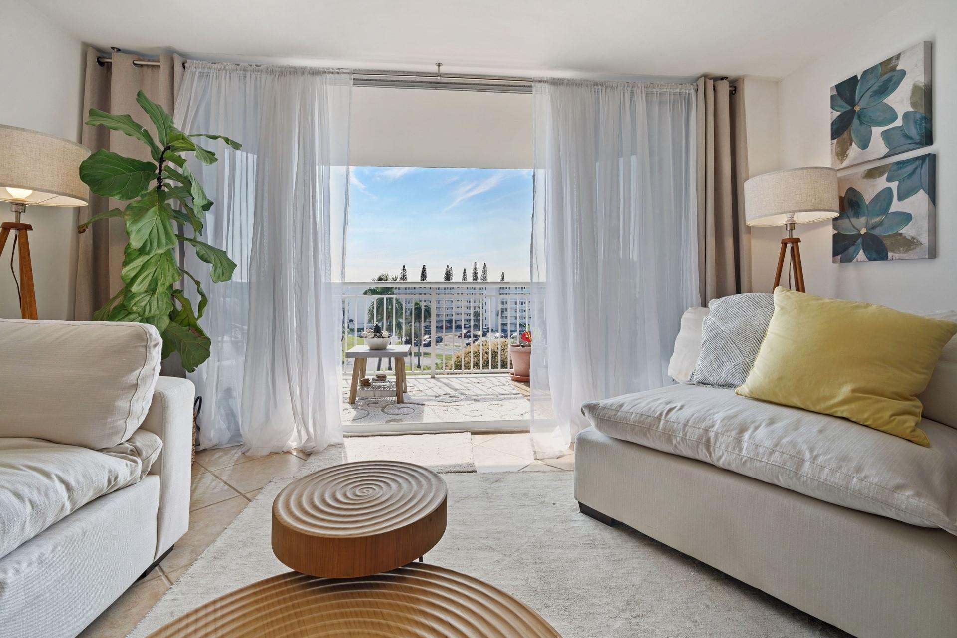 18021 Biscayne Boulevard 504, Aventura, FL 33160, Aventura - Photo 2