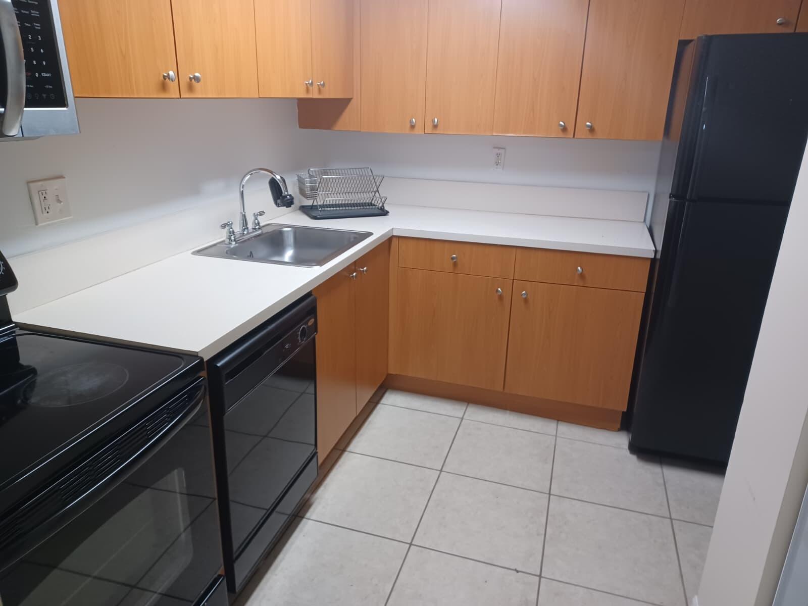 407 Executive Center Drive 203, West Palm Beach, FL 33401, West Palm Beach - Photo 4
