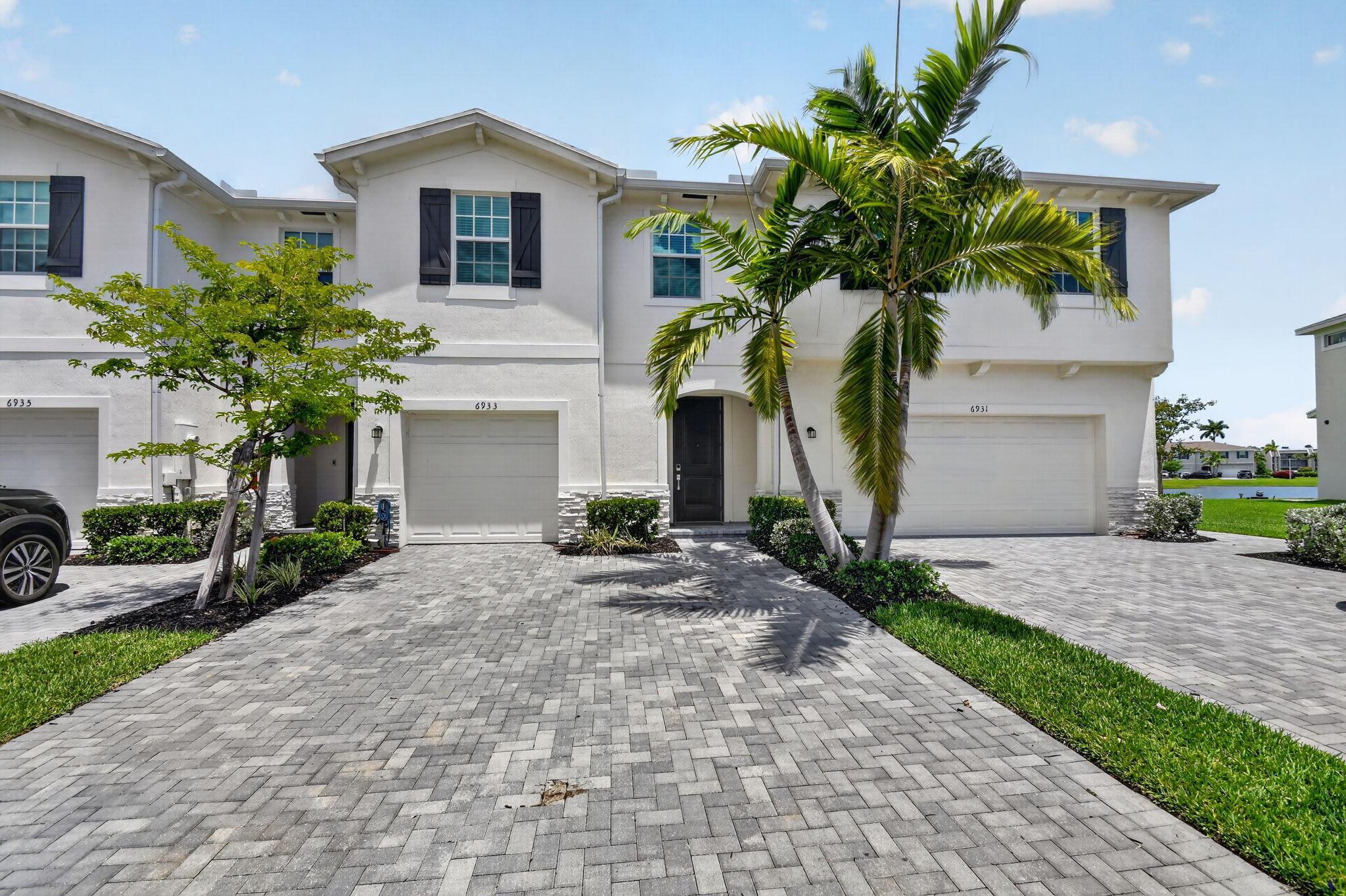 6933 N Harbours Edge Avenue, Lake Worth, FL 33467, Lake Worth