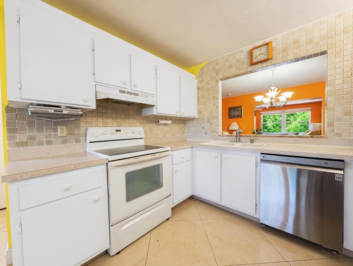 6304 Emerald Sky Lane, Greenacres, FL 33463, Greenacres - Photo 4