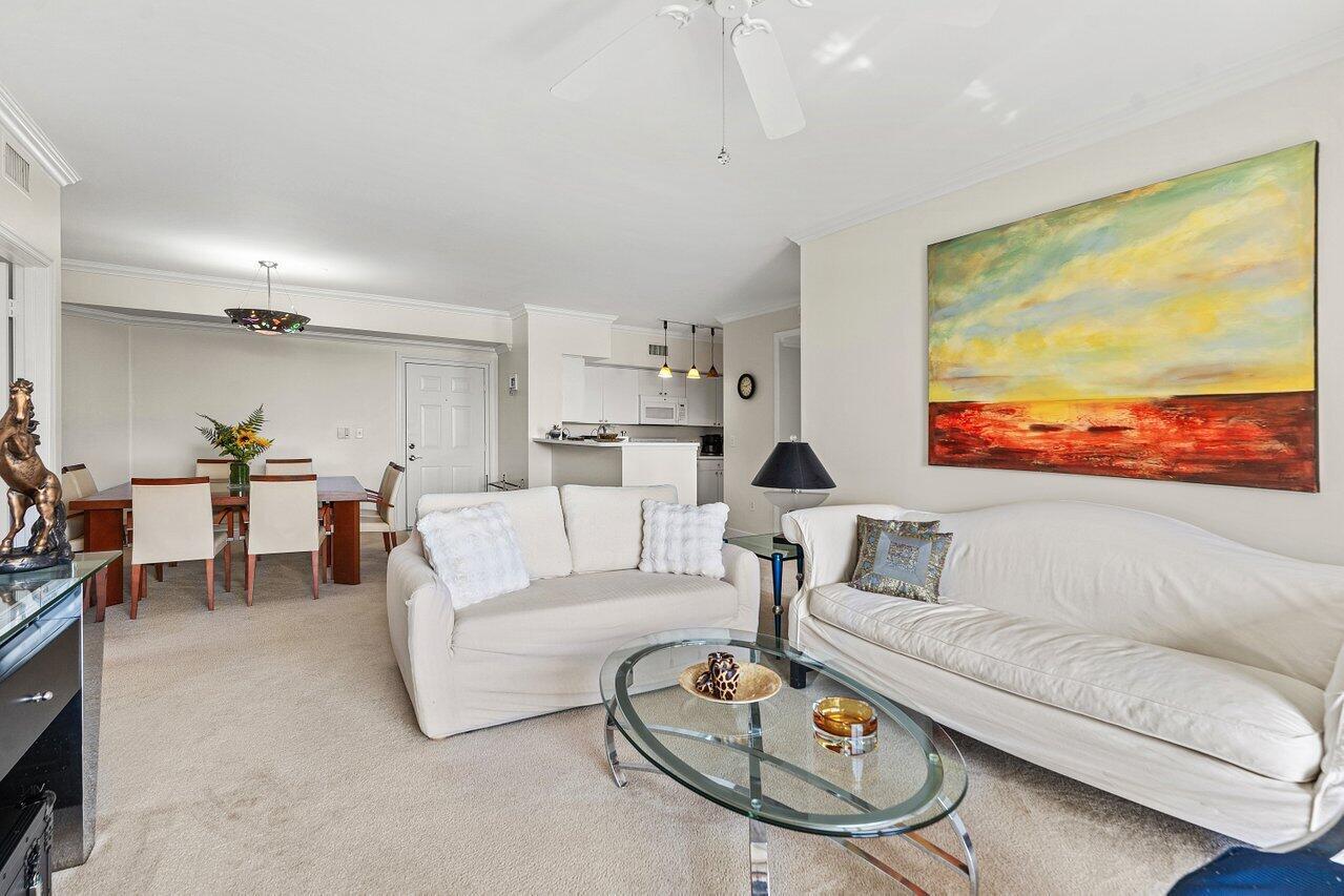 11750 St Andrews Place 202, Wellington, FL 33414, Wellington - Photo 2
