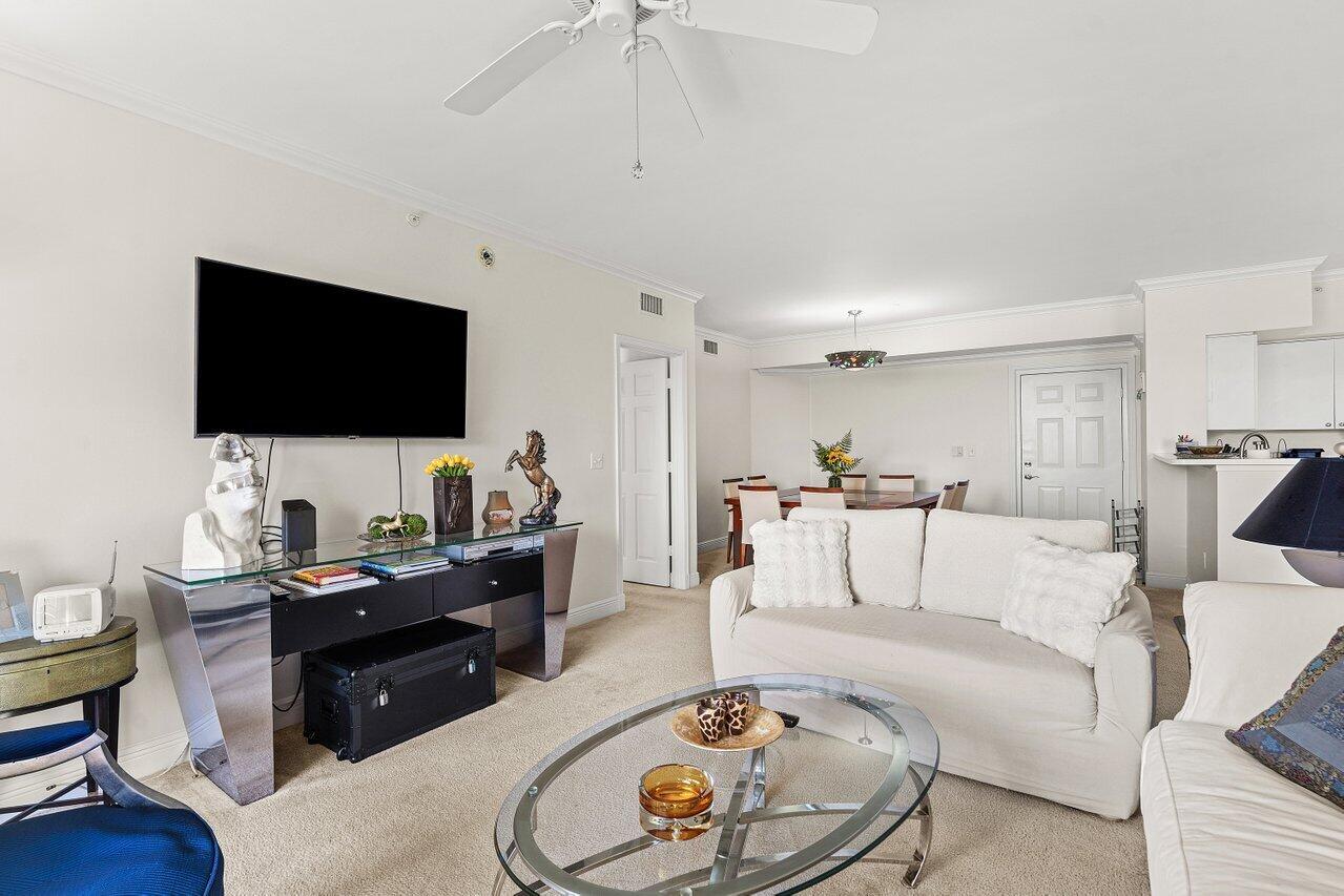 11750 St Andrews Place 202, Wellington, FL 33414, Wellington - Photo 3