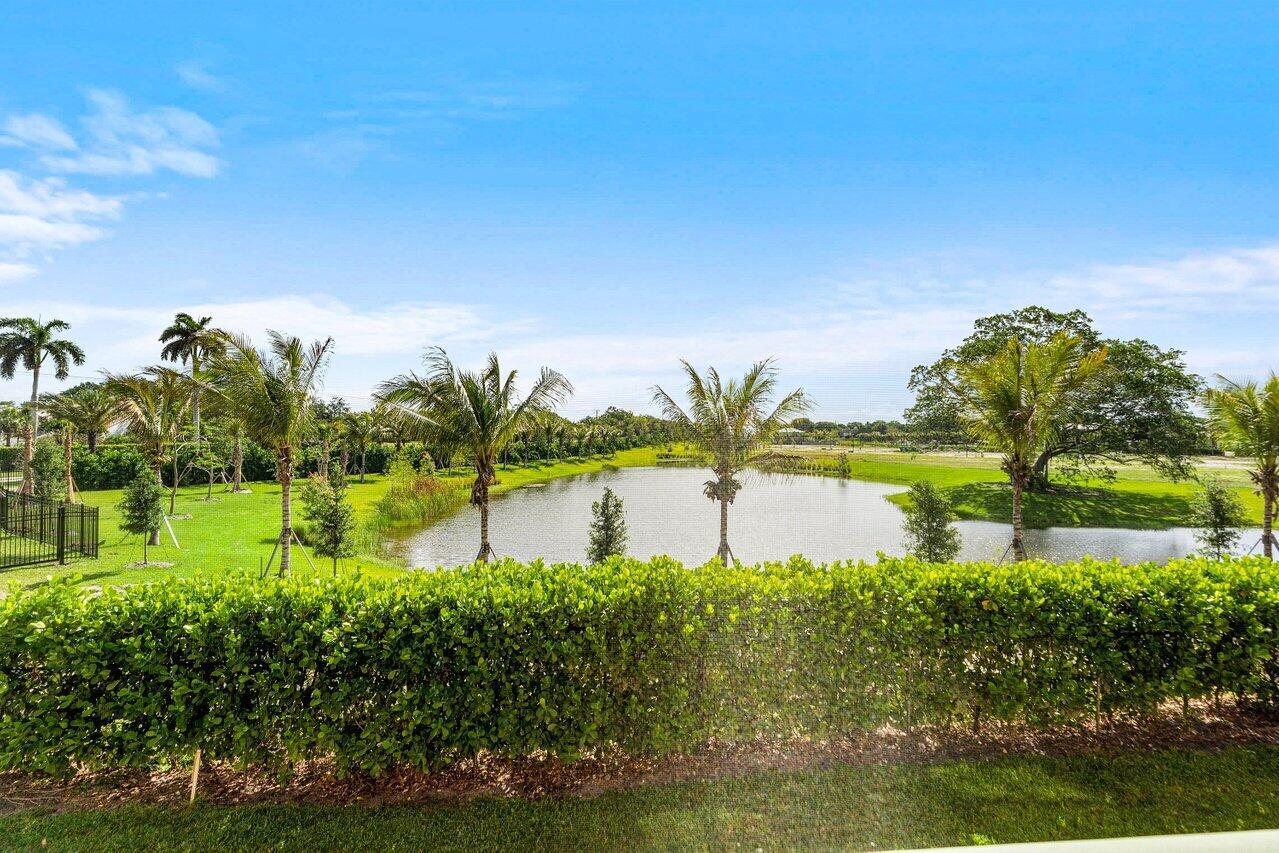 11750 St Andrews Place 202, Wellington, FL 33414, Wellington - Photo 5