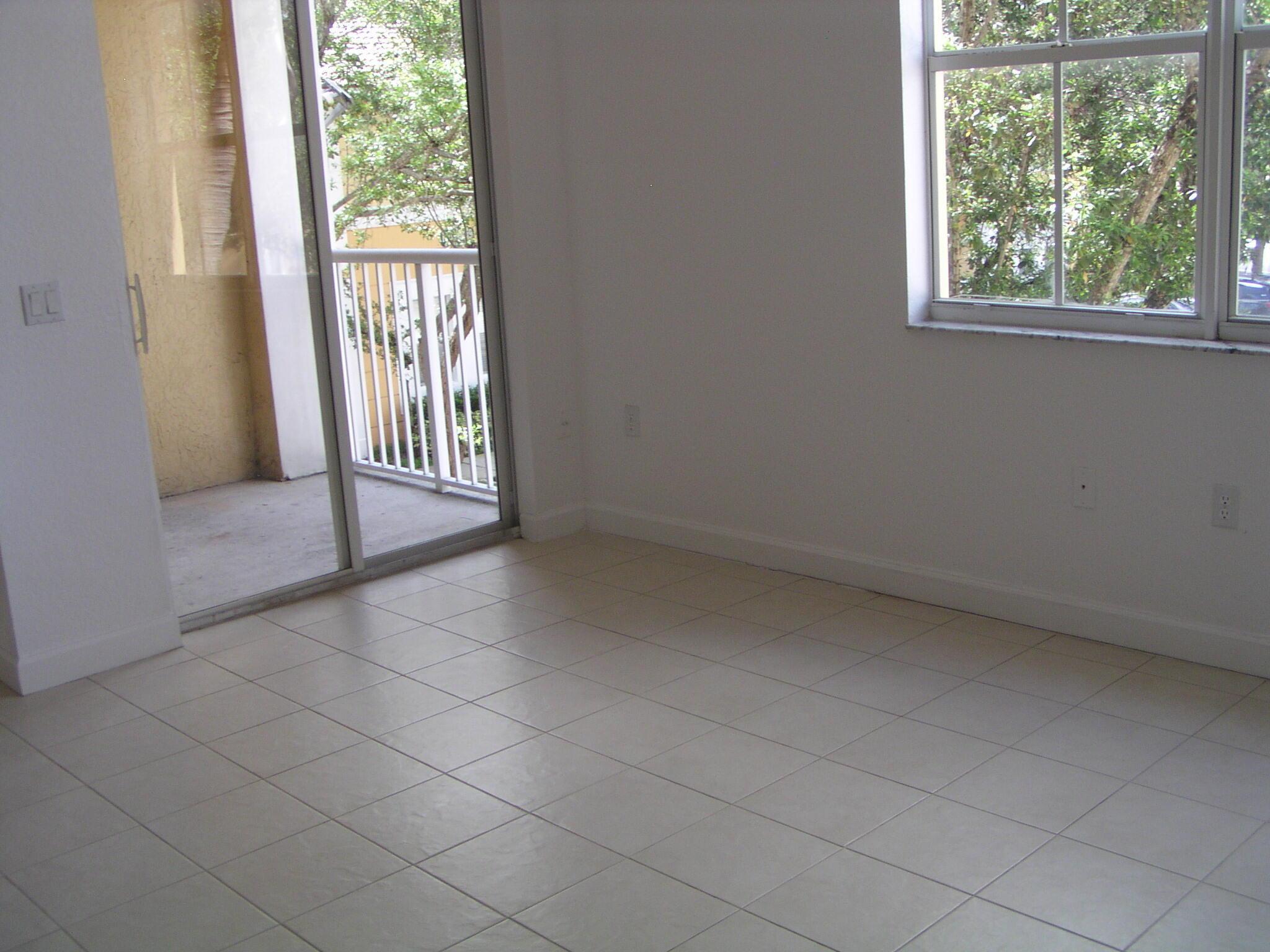 1016 Shoma Drive, Royal Palm Beach, FL 33414, Royal Palm Beach - Photo 5