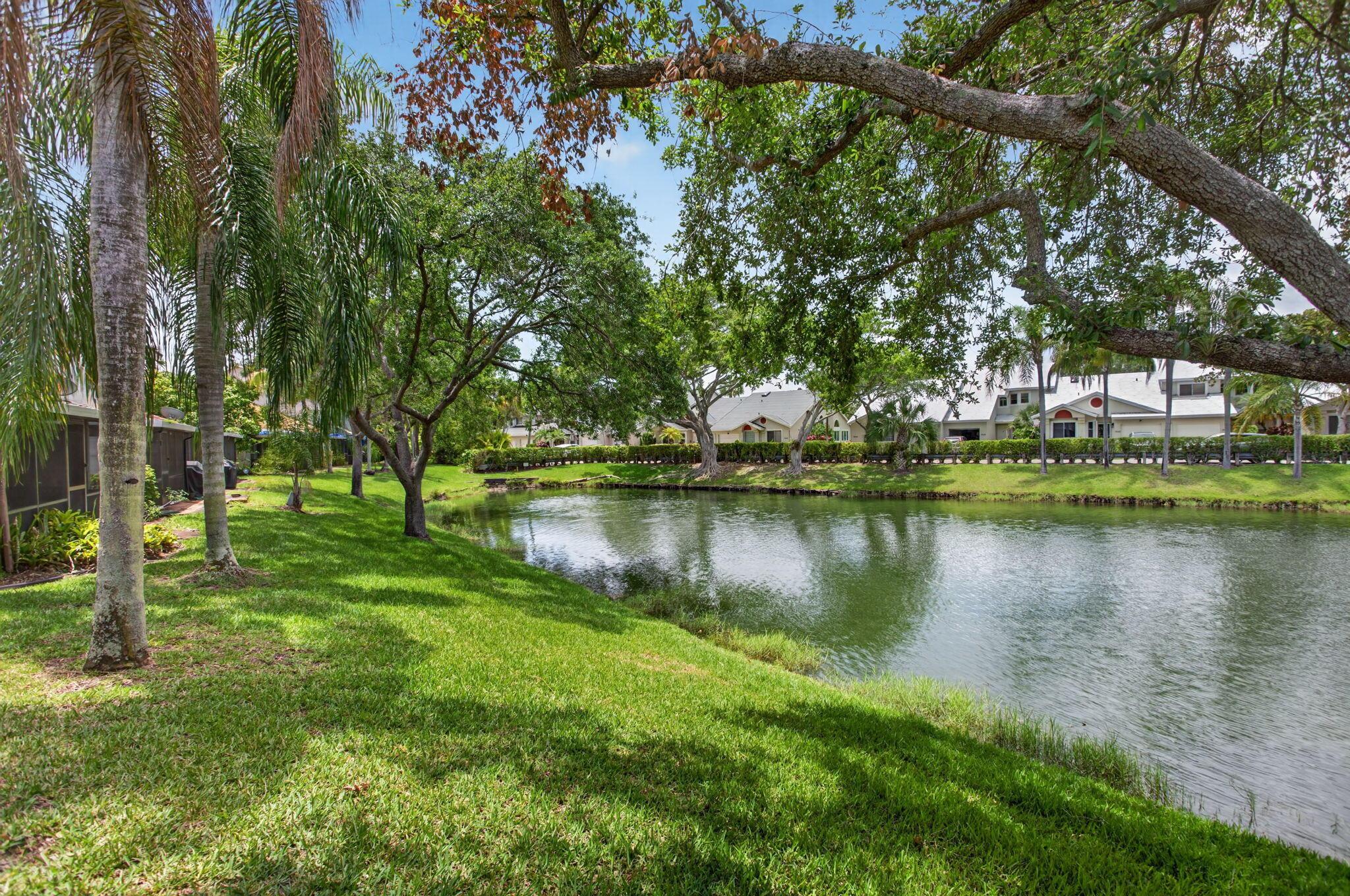 7364 Pinewalk Drive S, Margate, FL 33063, Margate - Photo 4
