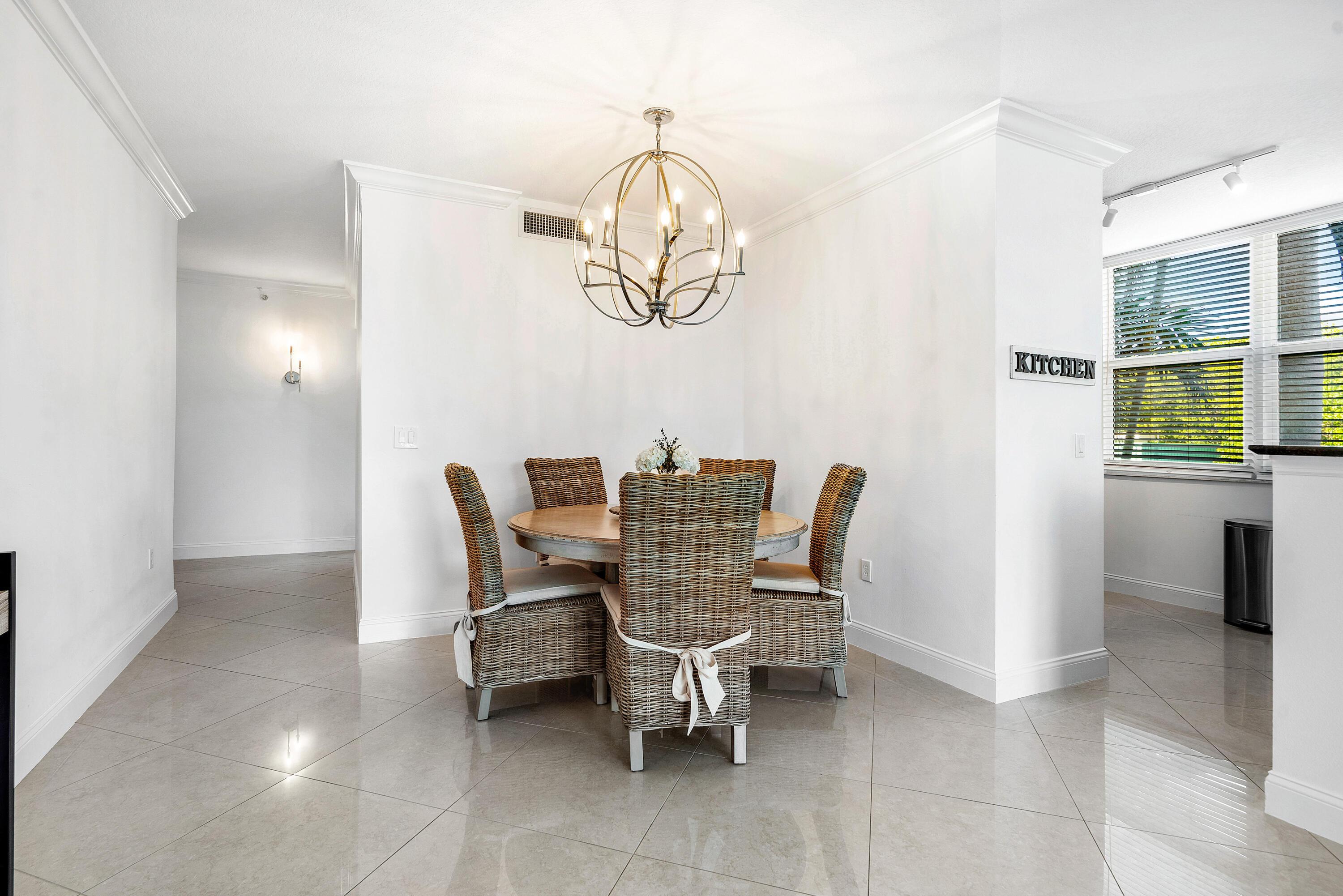 700 E Boynton Beach Boulevard 202, Boynton Beach, FL 33435, Boynton Beach - Photo 4
