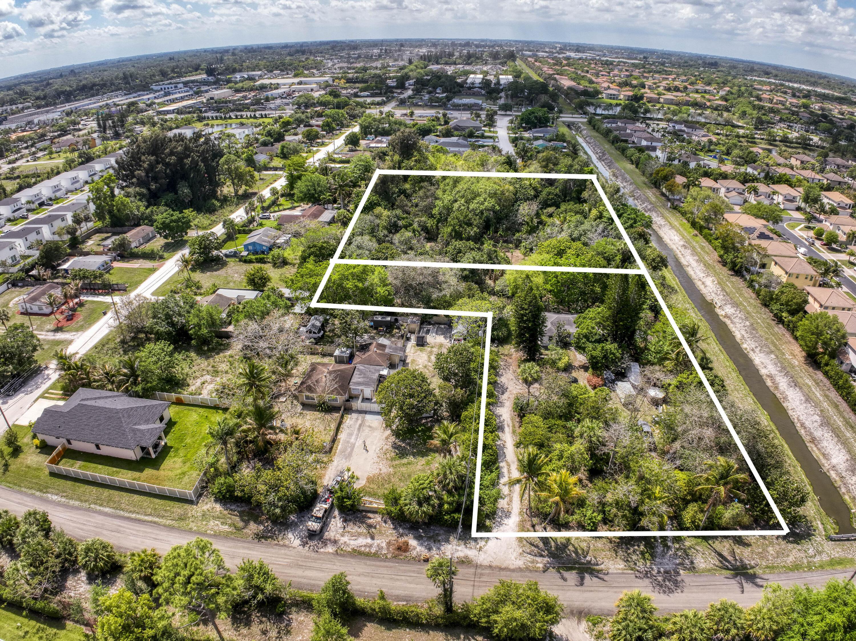 475 1st Street, West Palm Beach, FL 33413, West Palm Beach - Photo 2