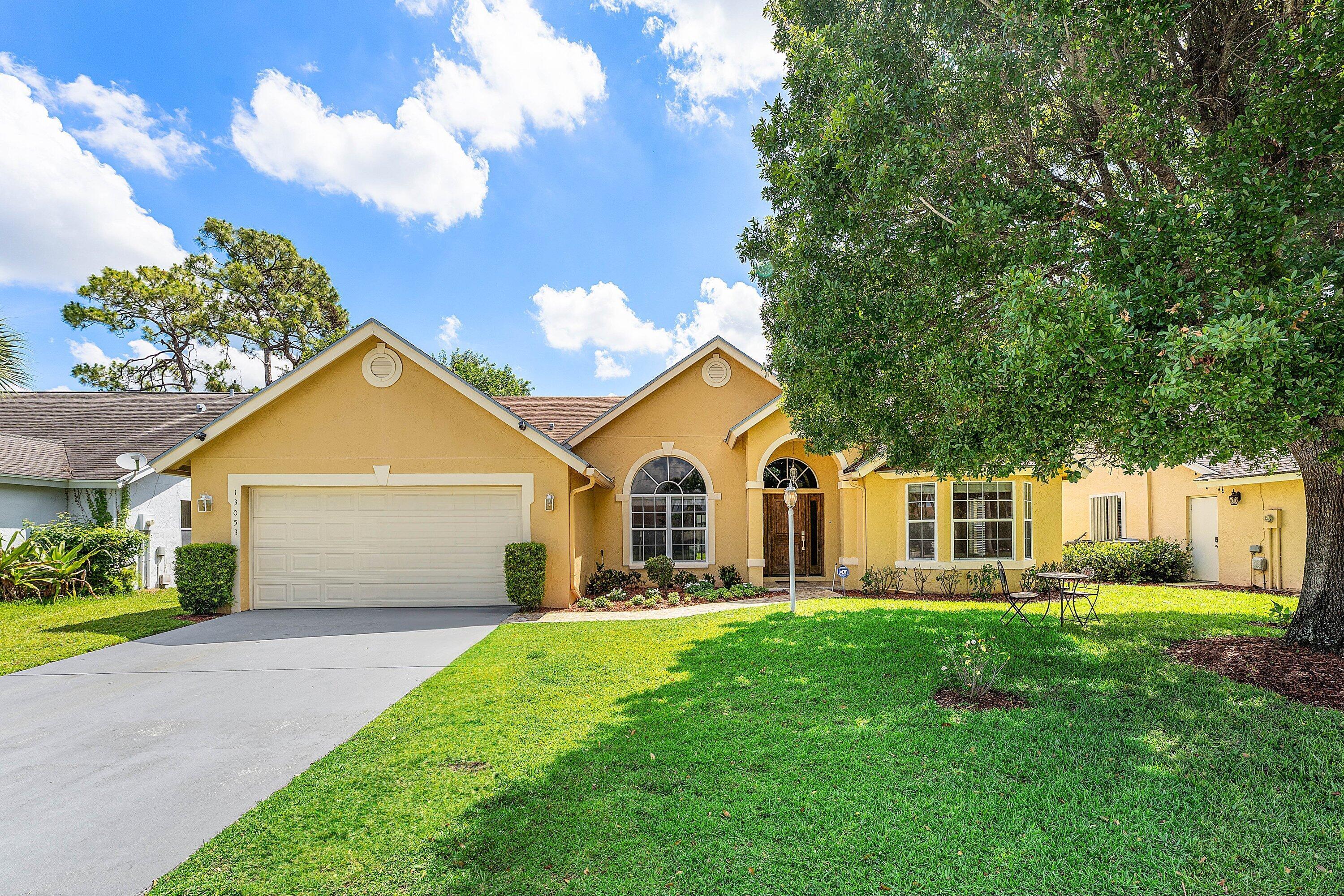 13053 Meadowbreeze Drive, Wellington, FL 33414, Wellington - Photo 3