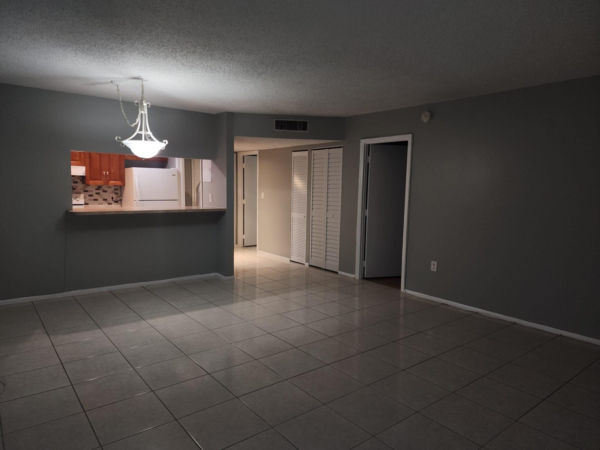 4174 Inverrary Drive 811, Lauderhill, FL 33319, Lauderhill - Photo 4