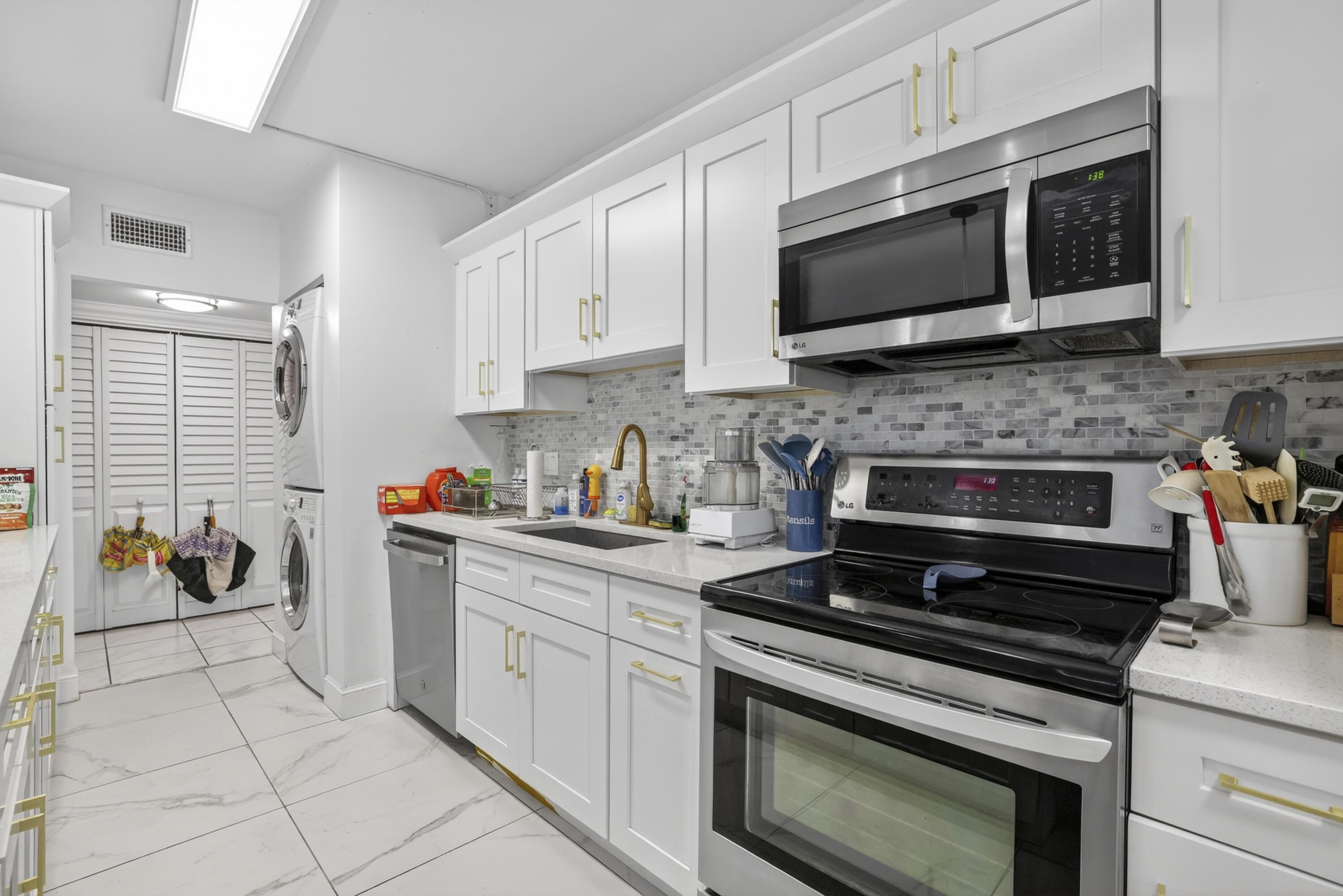 6328 W Longboat Ln Lane W 101, Boca Raton, FL 33433, Boca Raton - Photo 3