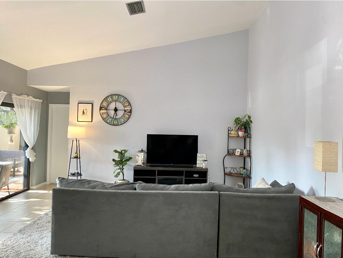 5734 Northpointe Lane, Boynton Beach, FL 33437, Boynton Beach - Photo 5