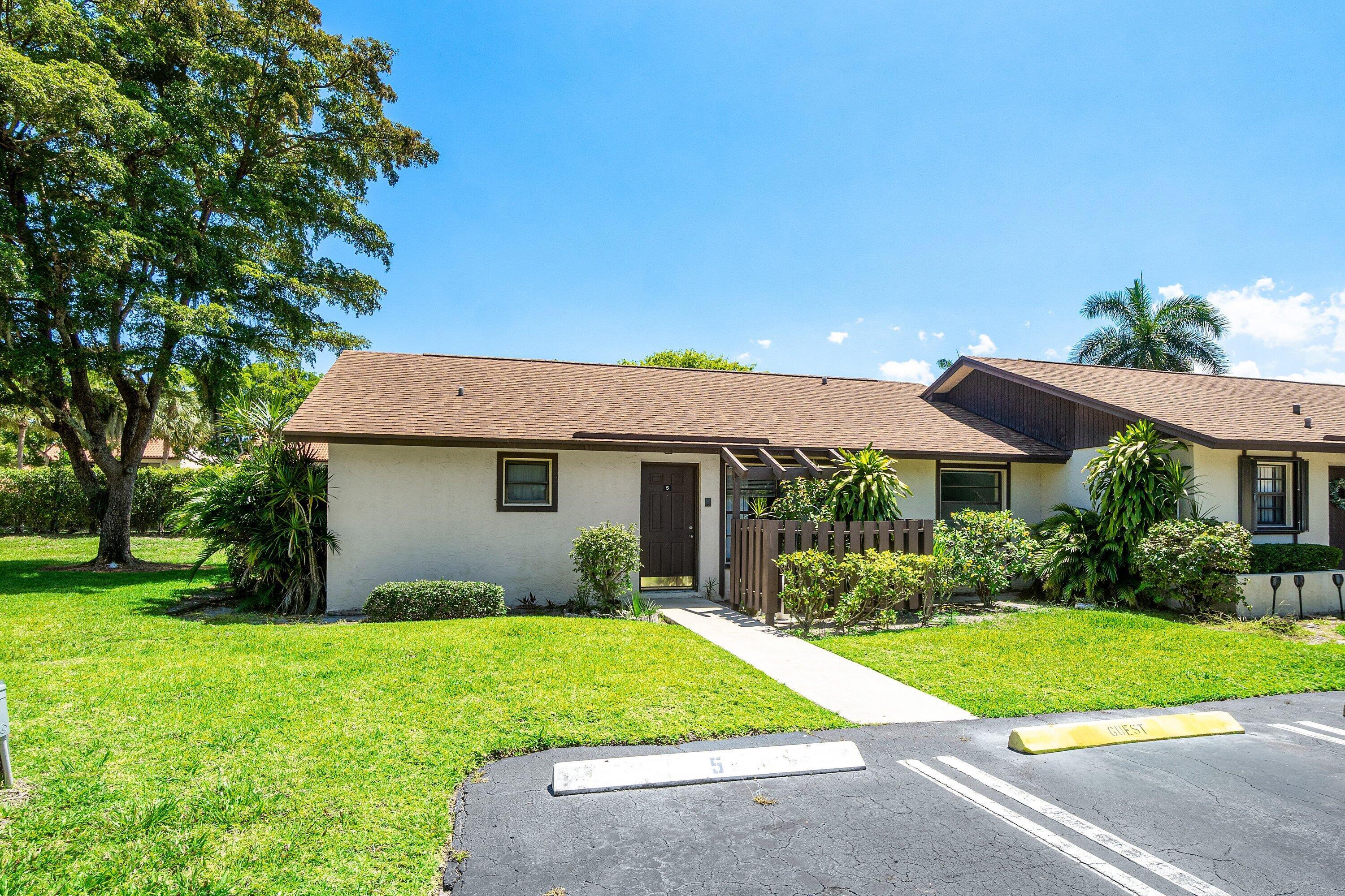 5 Via De Casas Norte 5, Boynton Beach, FL 33426, Boynton Beach - Photo 2