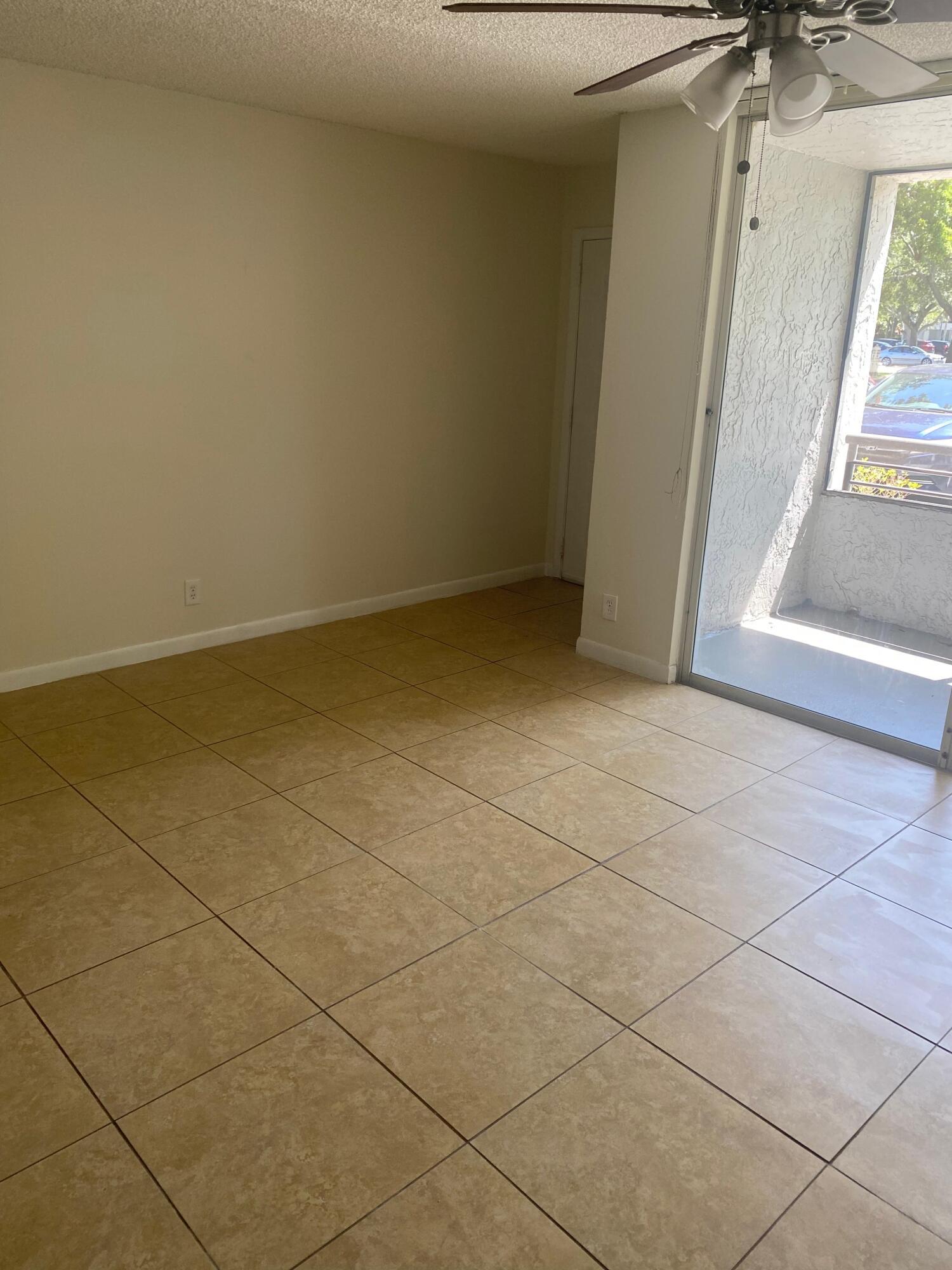 601 Lyons Road 7105, Coconut Creek, FL 33063, Coconut Creek - Photo 4