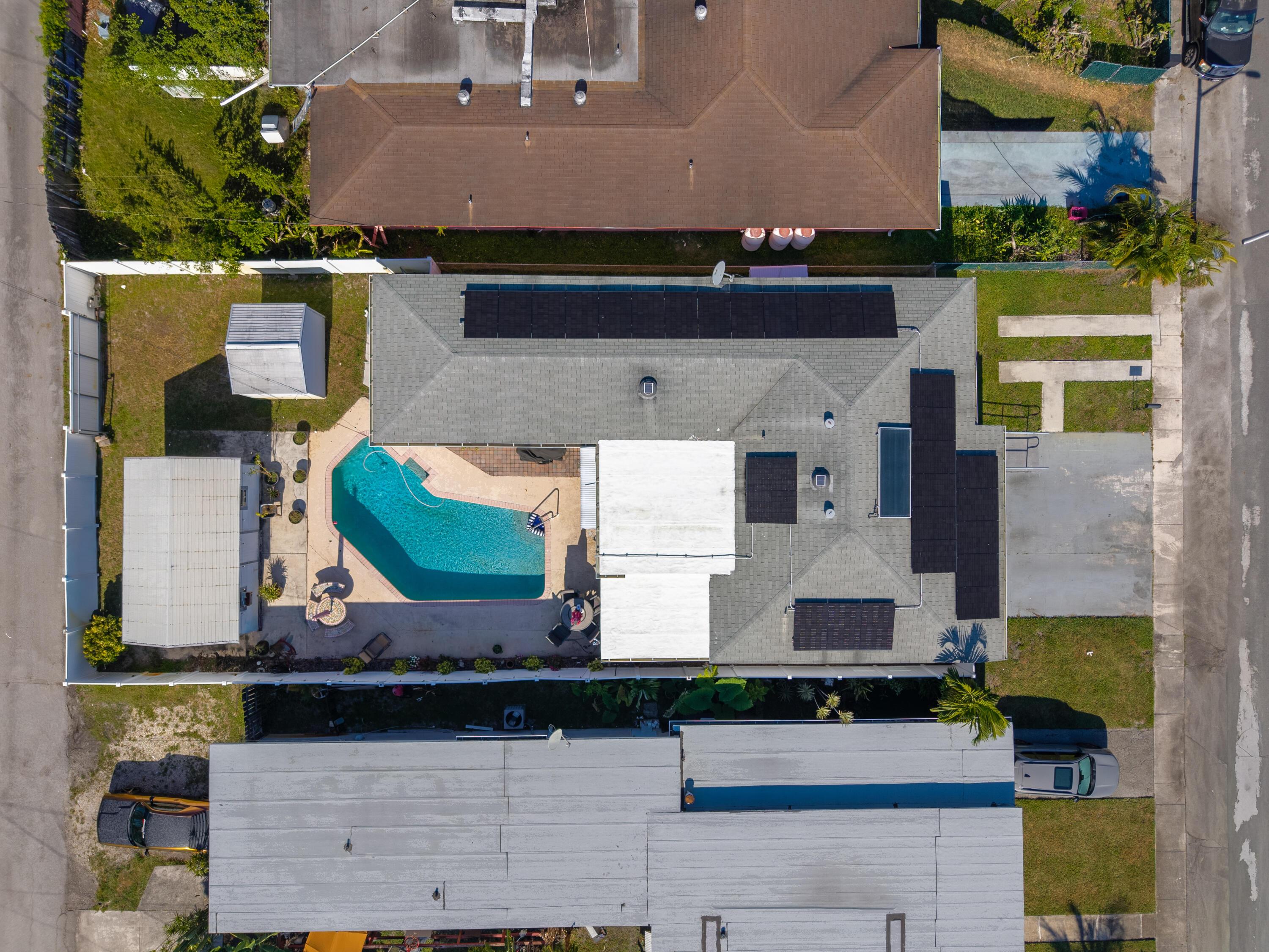262 SW 8th Street, Dania Beach, FL 33004, Dania Beach - Photo 2