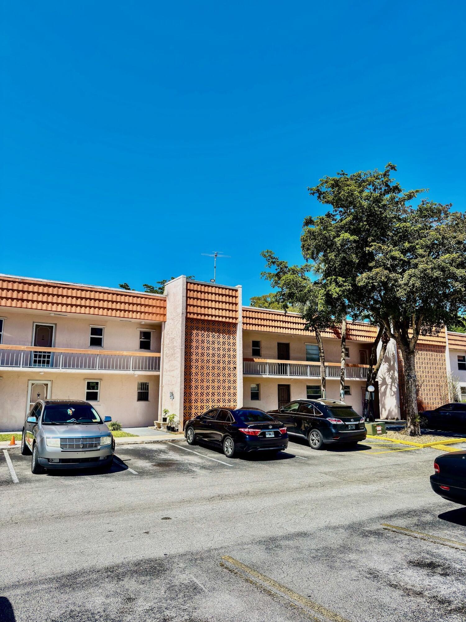 7610 Stirling Road 204c, Davie, FL 33024, Davie
