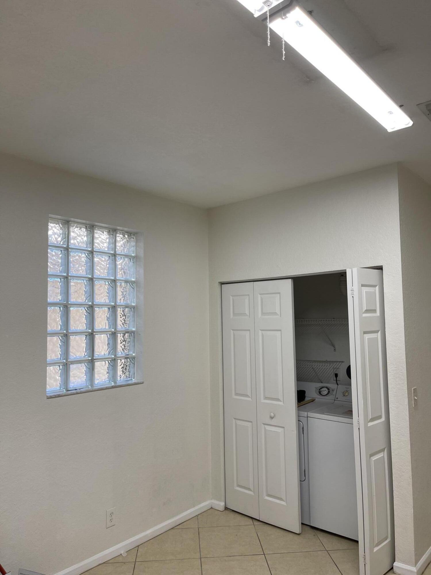 3909 Tree Top Drive 3909, Weston, FL 33332, Weston - Photo 5