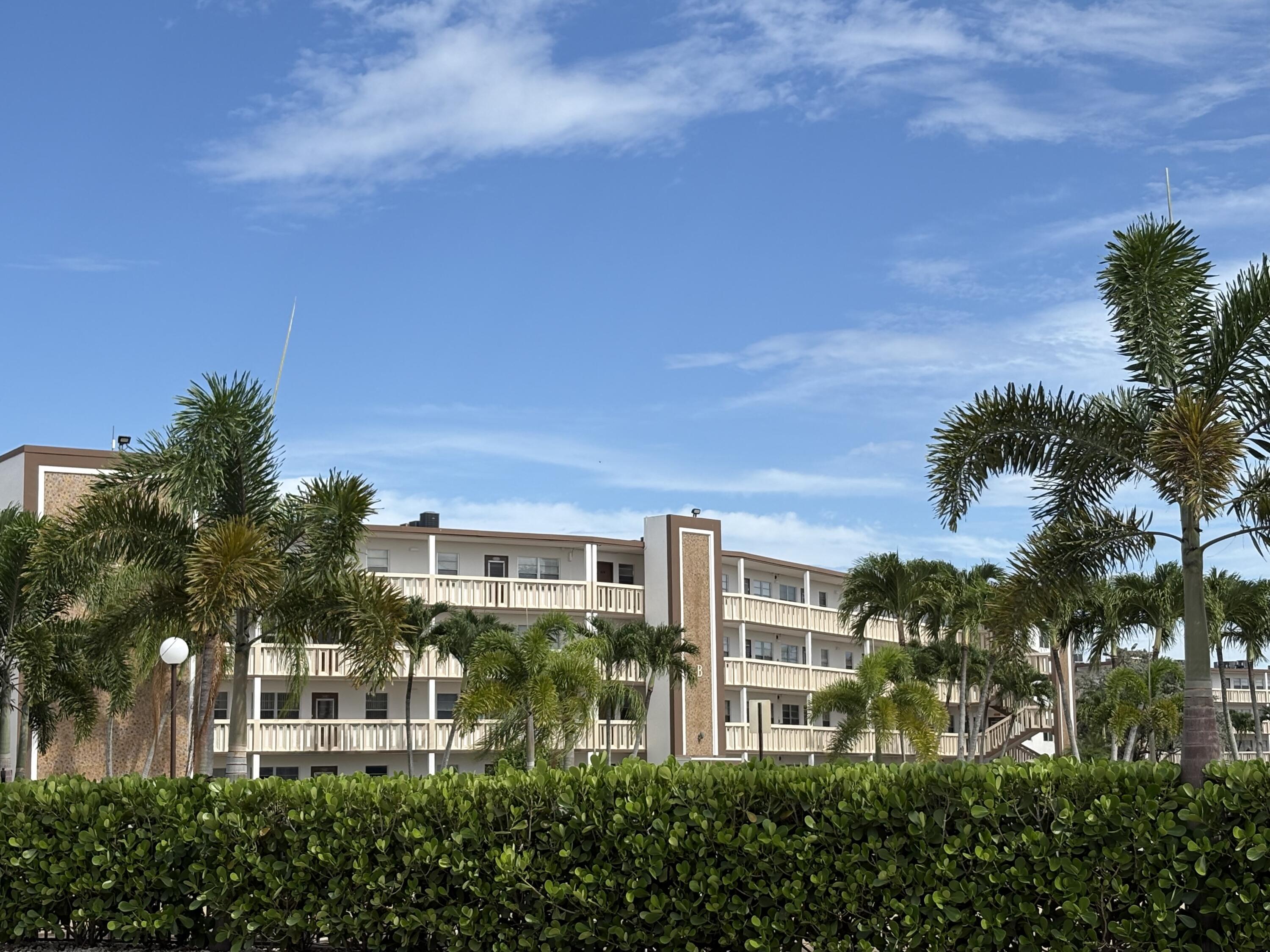 4046 Guildford C, Boca Raton, FL 33434, Boca Raton - Photo 4