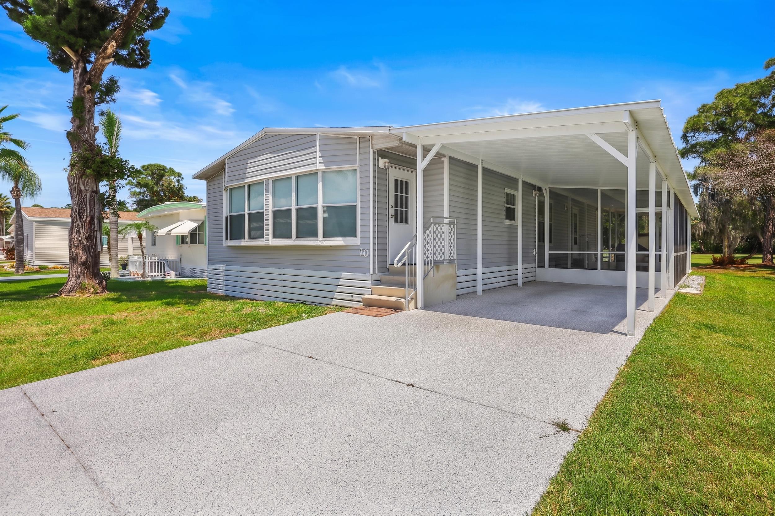 70 Golf Drive, Port St. Lucie, FL 34952, Port St. Lucie - Photo 4