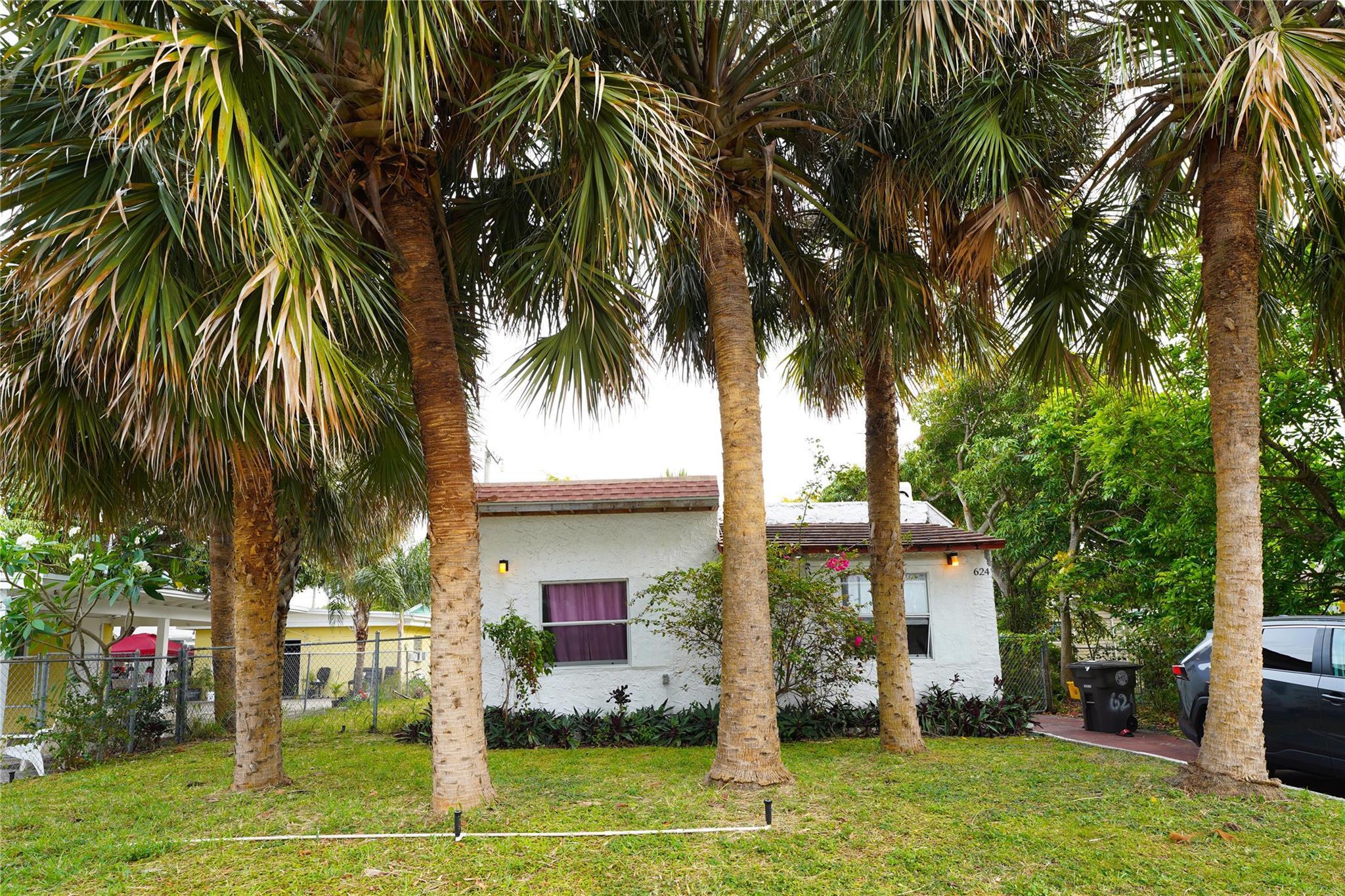 624 51st Street, West Palm Beach, FL 33407, West Palm Beach