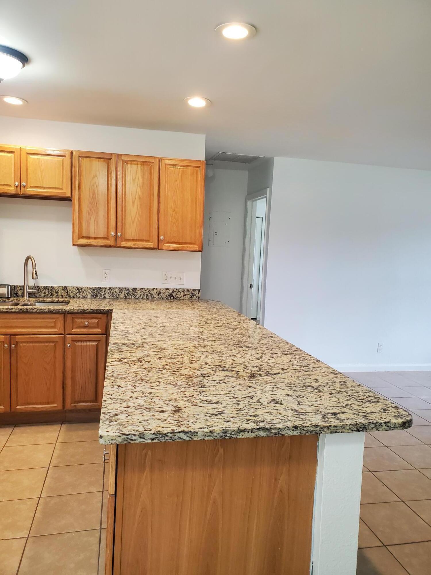 4740 Hairland Drive, West Palm Beach, FL 33415, West Palm Beach - Photo 3