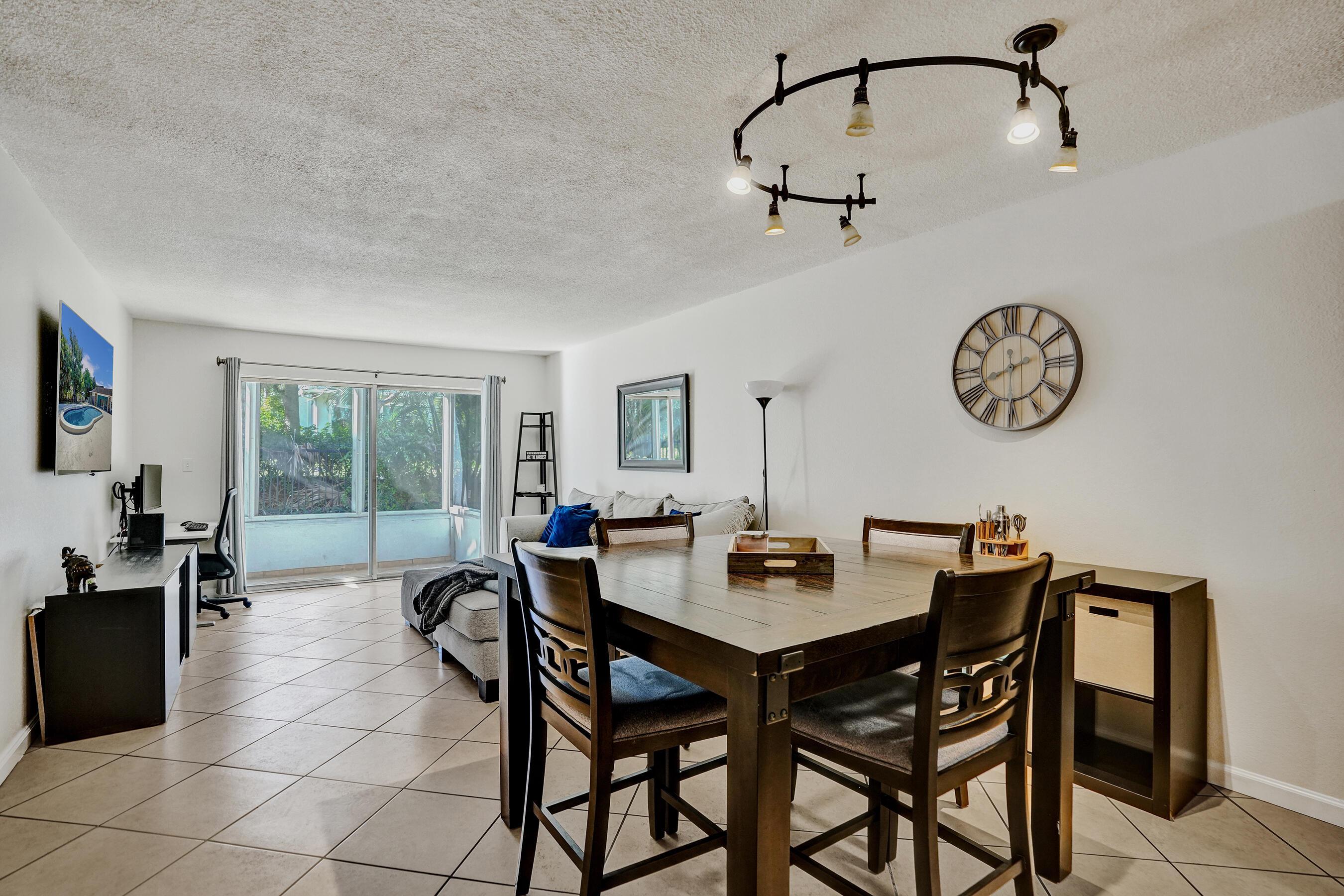 1400 Tallwood Avenue 107, Hollywood, FL 33021, Hollywood - Photo 3