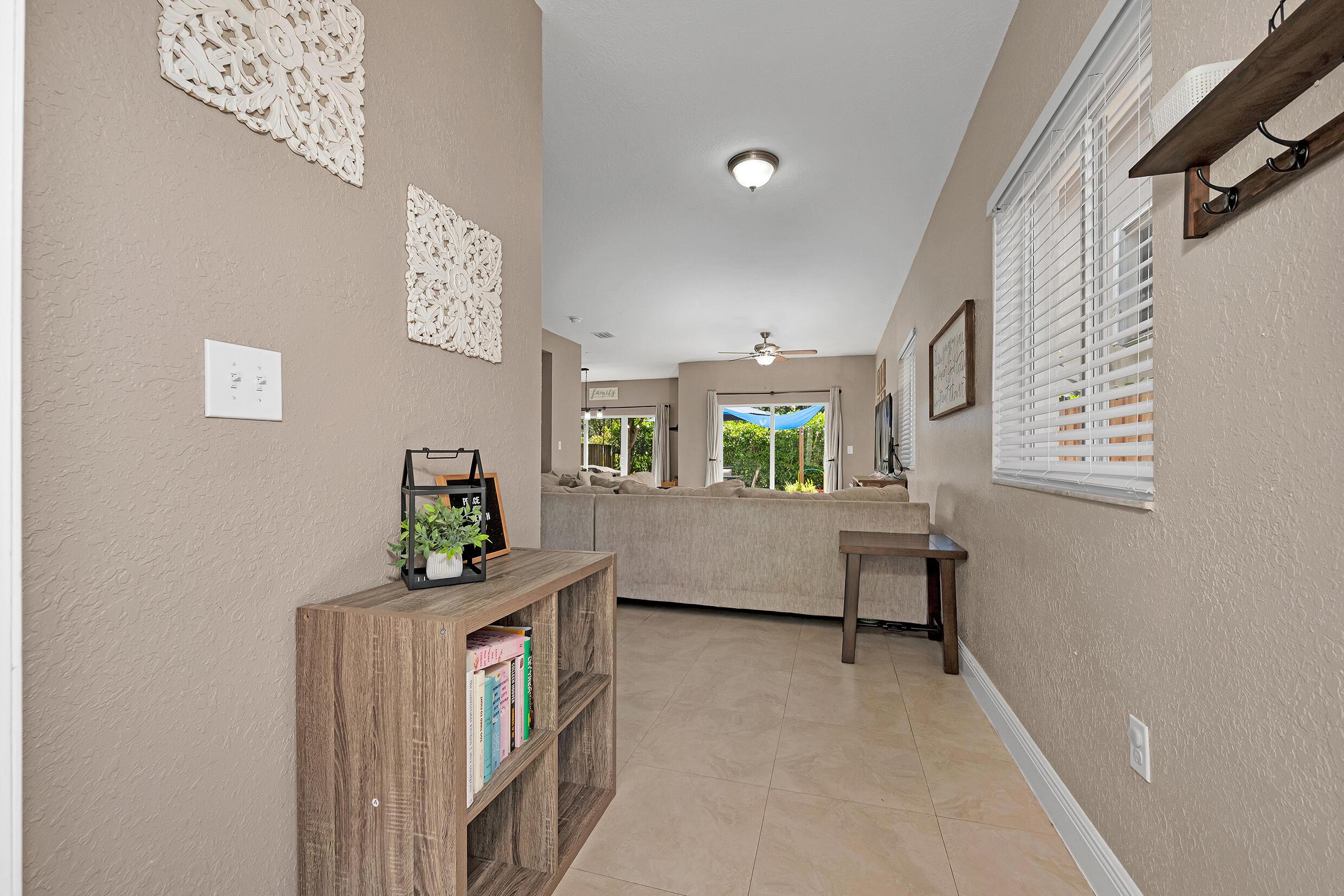 381 NE 35th Terrace, Homestead, FL 33033, Homestead - Photo 5