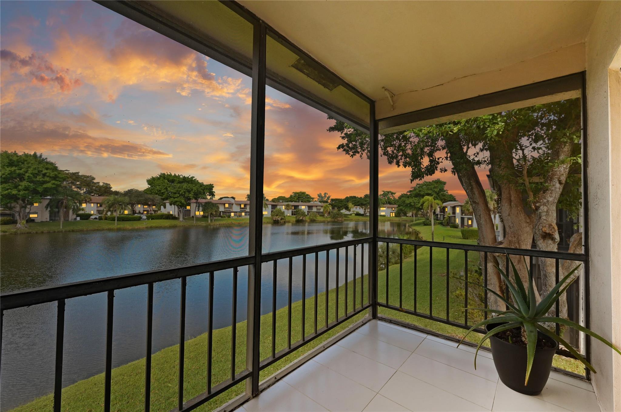 21649 Juego Circle 4 E, Boca Raton, FL 33433, Boca Raton