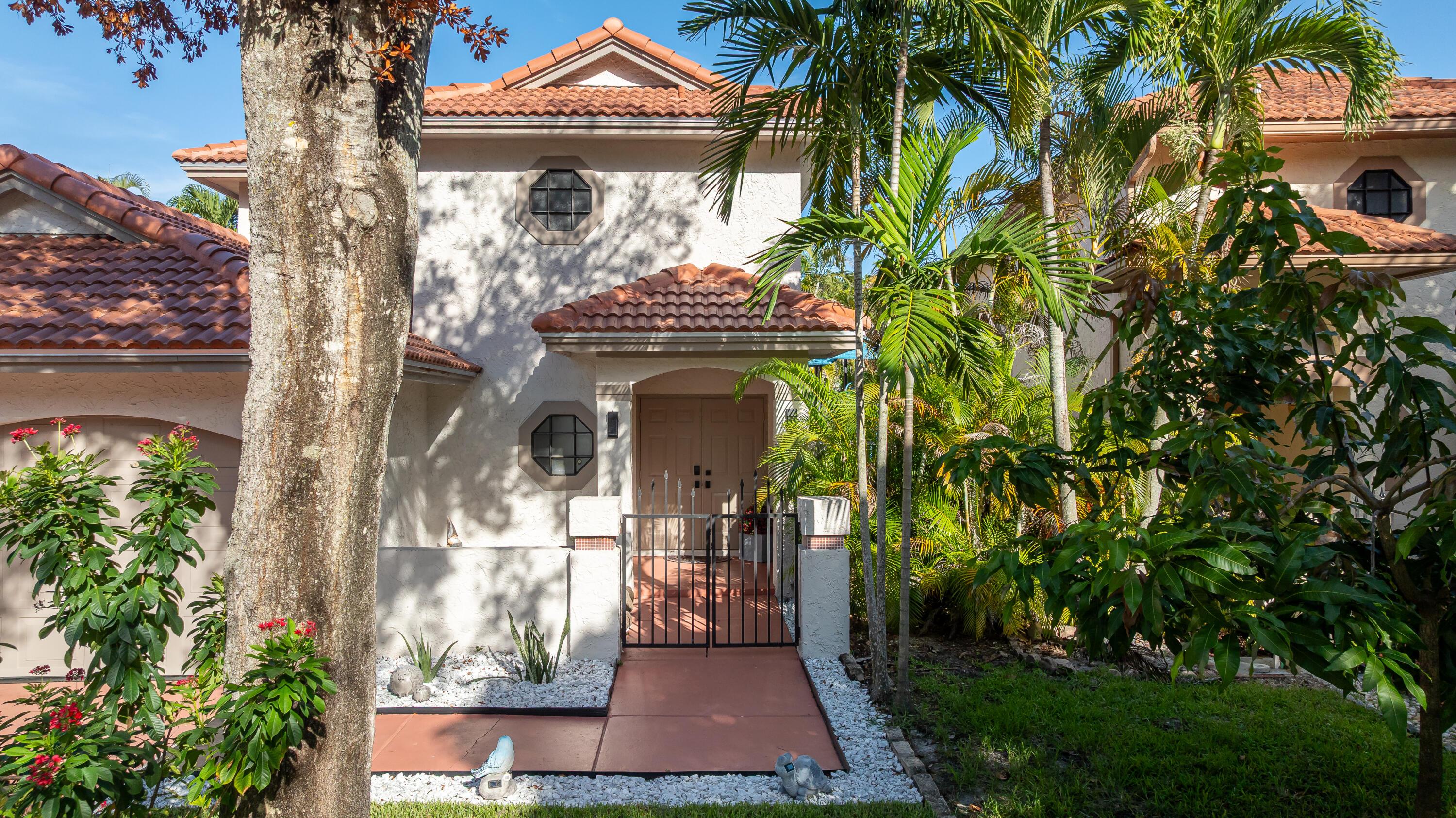 484 NW 38th Terrace, Deerfield Beach, FL 33442, Deerfield Beach - Photo 3